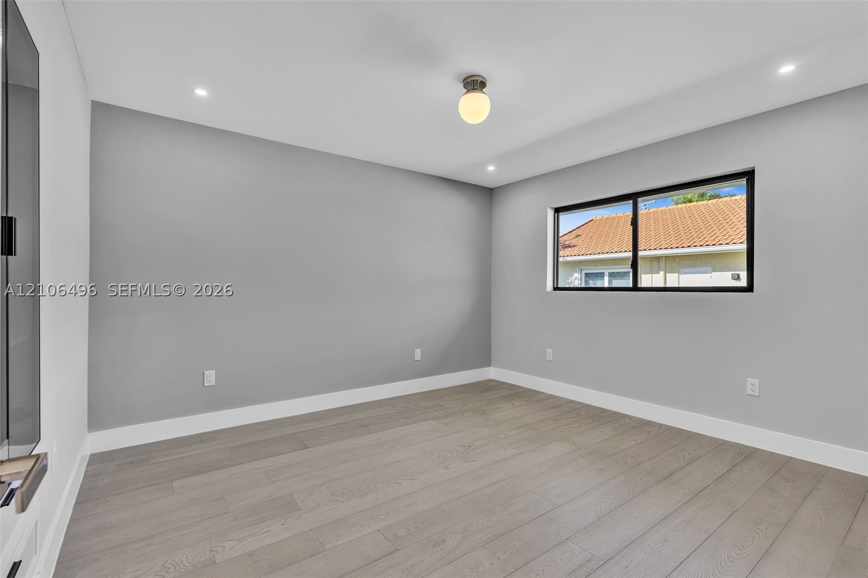 1170 Fairview Ln Singer Island, FL 33404