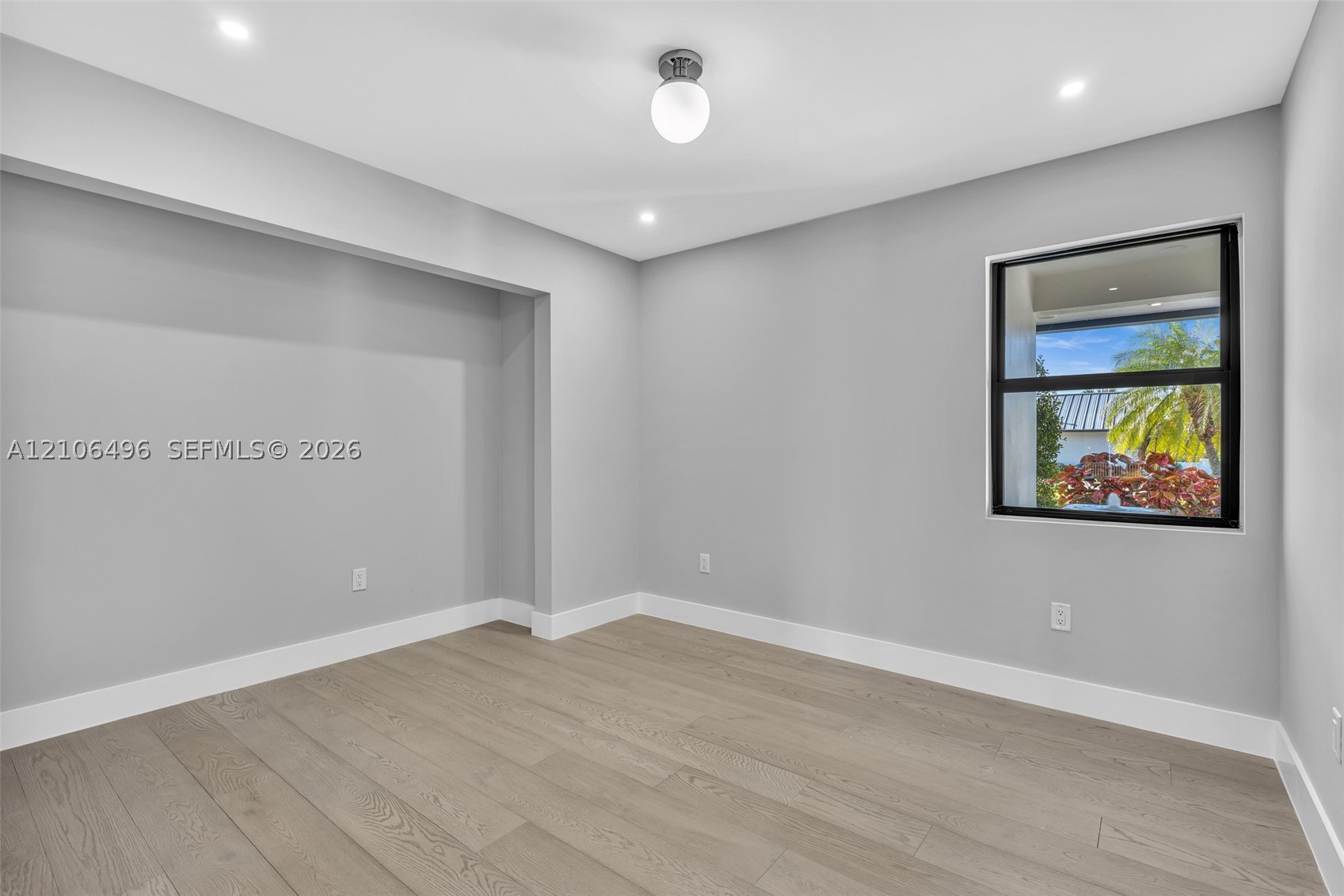1170 Fairview Ln Singer Island, FL 33404