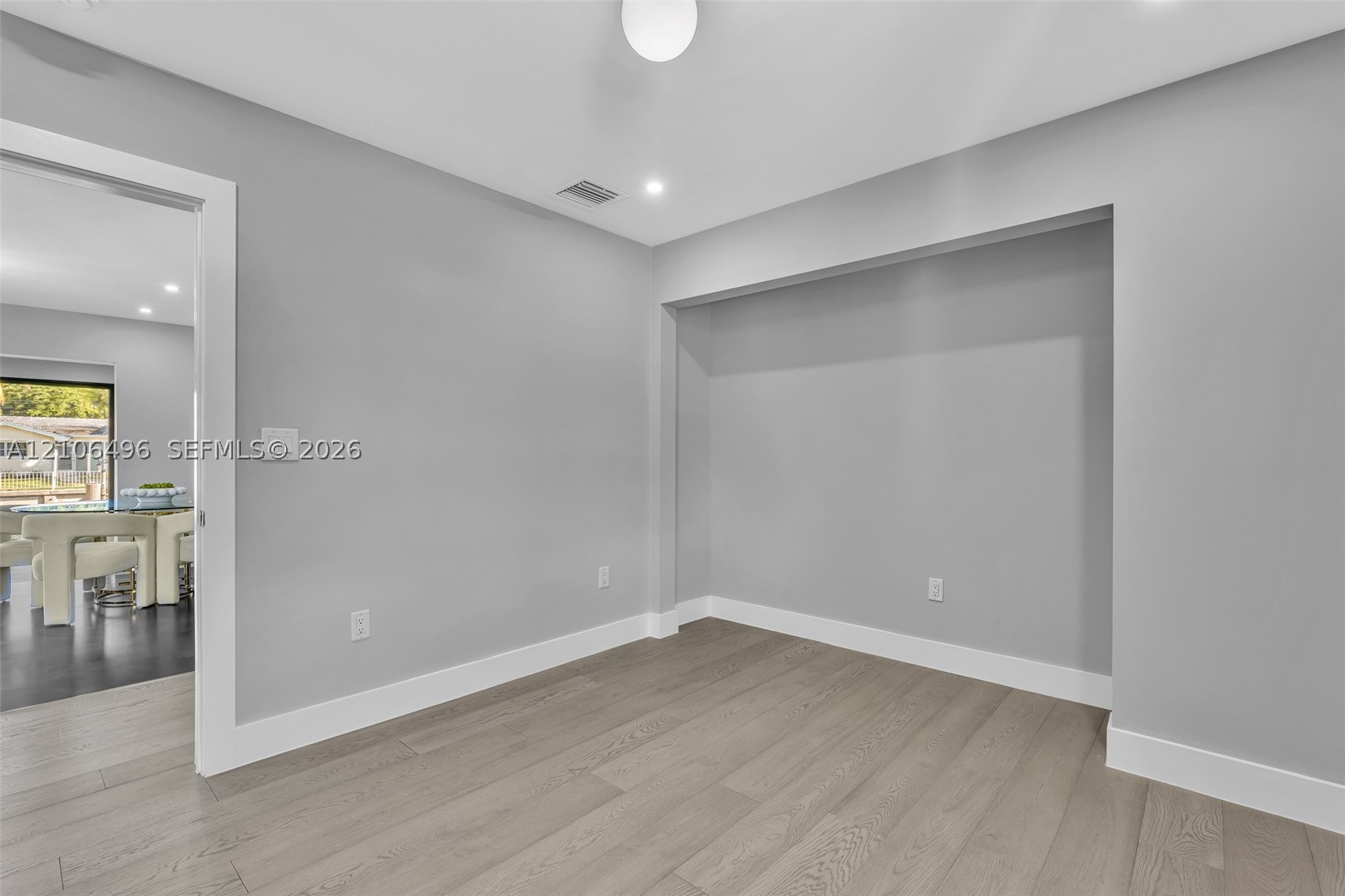1170 Fairview Ln Singer Island, FL 33404