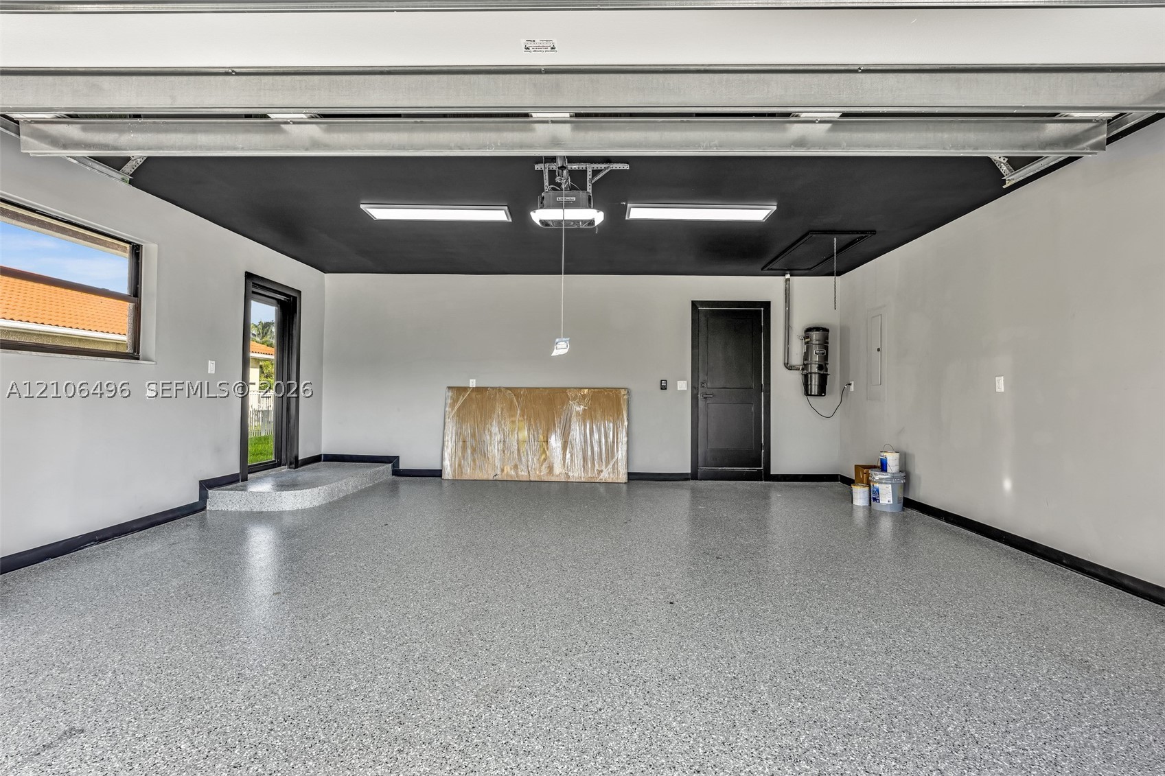 1170 Fairview Ln Singer Island, FL 33404