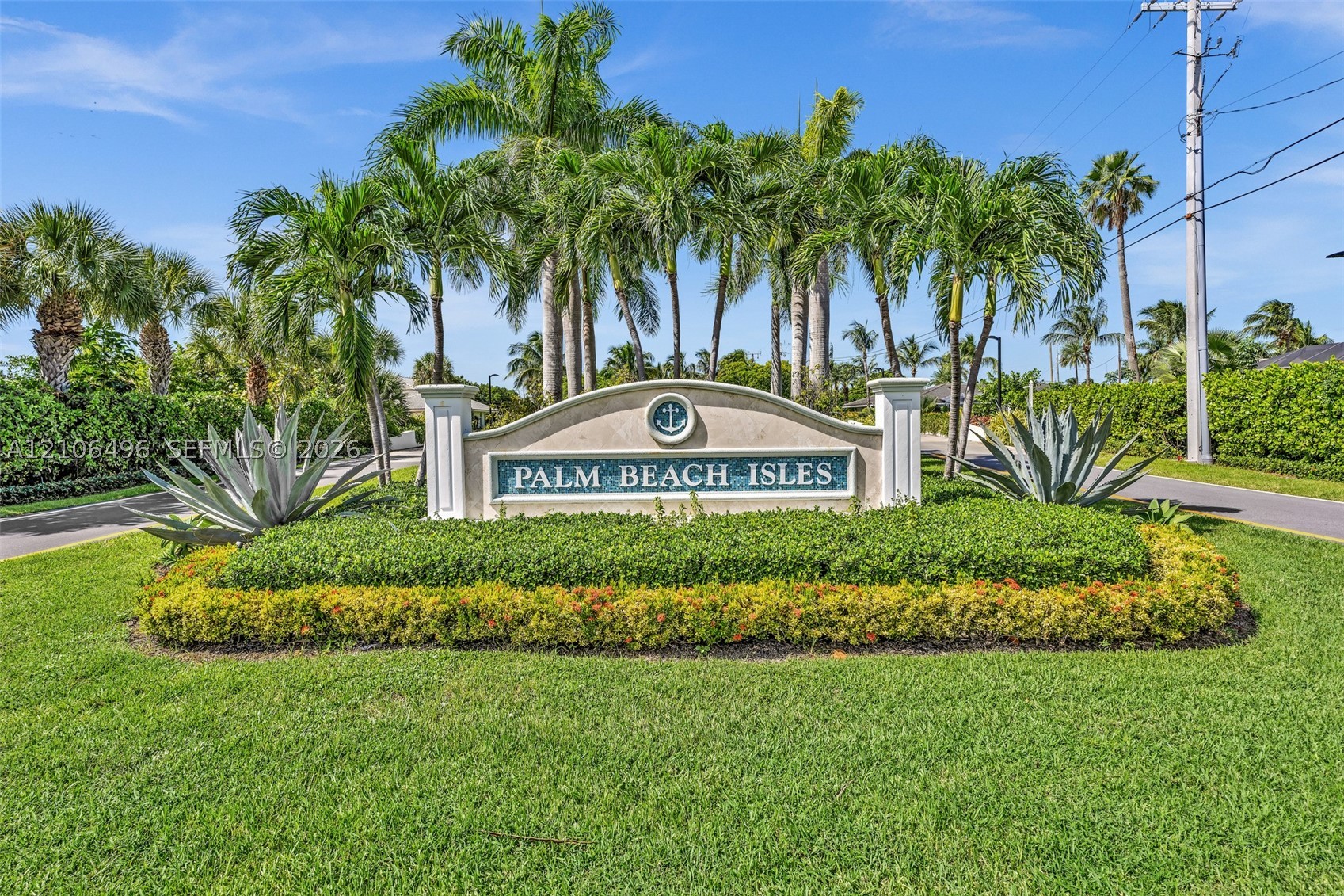 1170 Fairview Ln Singer Island, FL 33404