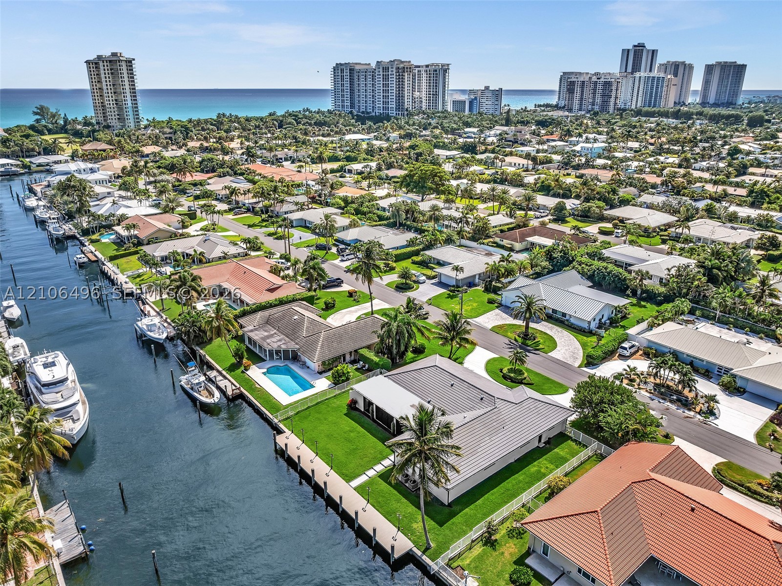 1170 Fairview Ln Singer Island, FL 33404