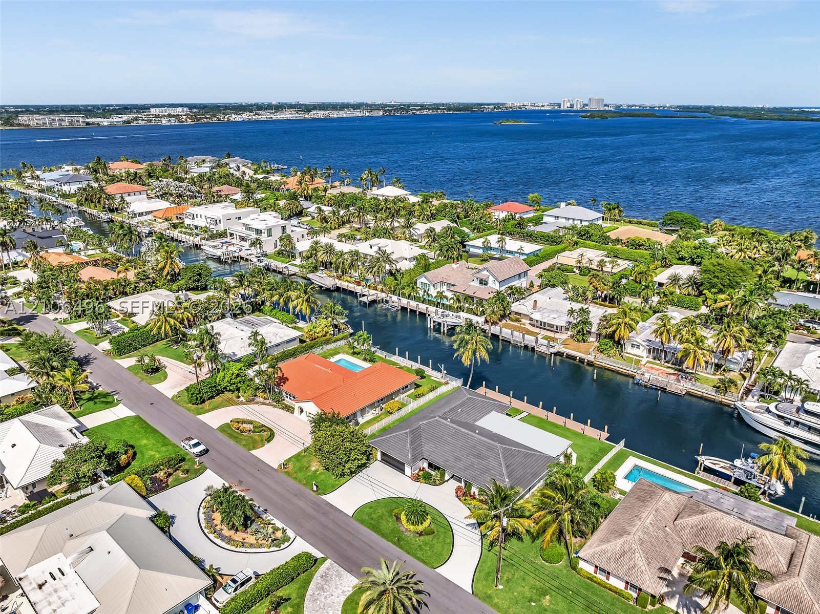 1170 Fairview Ln Singer Island, FL 33404