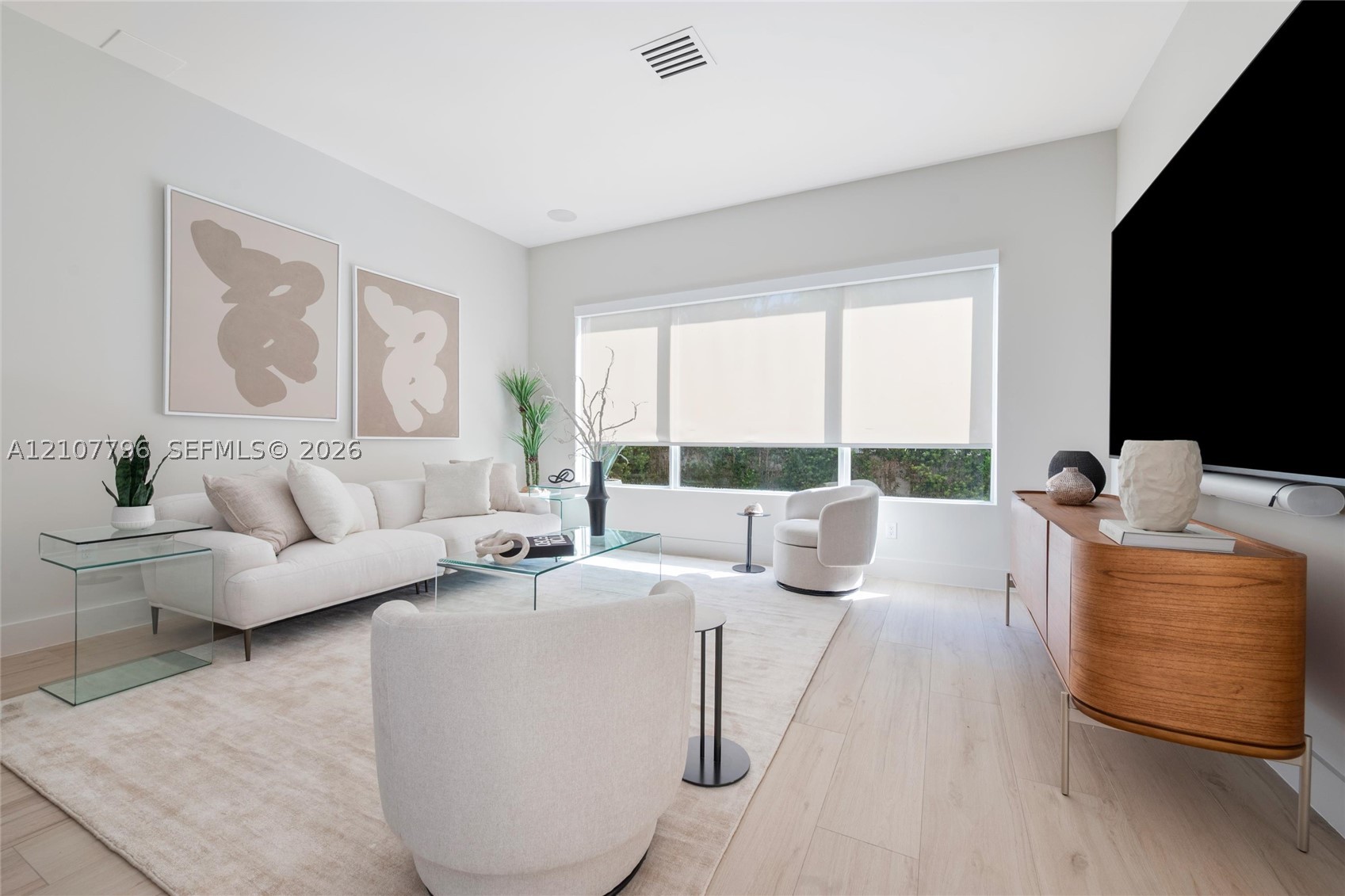 9181 Carlyle Ave Surfside, FL 33154