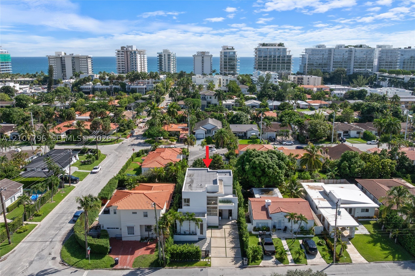 9181 Carlyle Ave Surfside, FL 33154