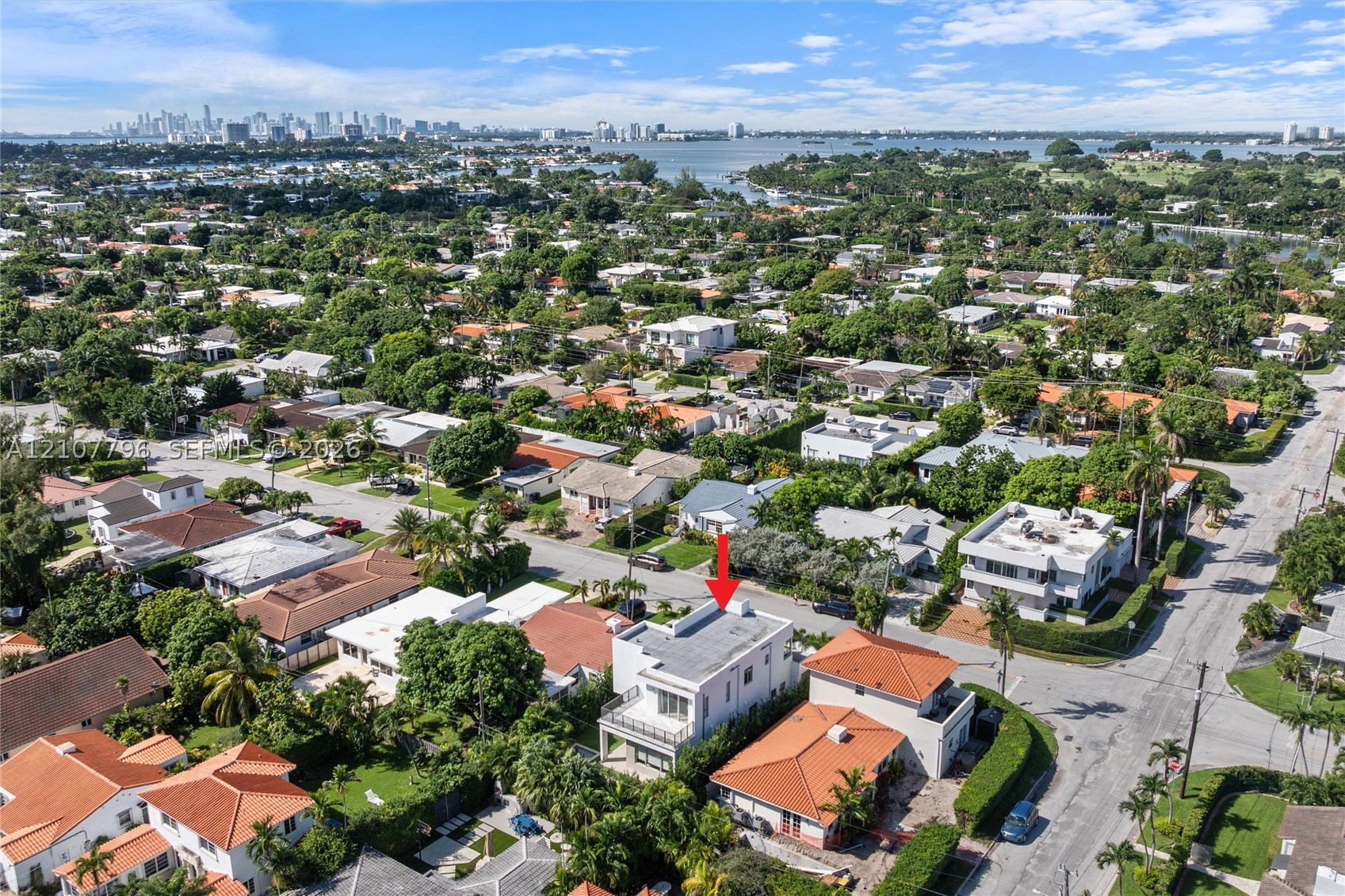 9181 Carlyle Ave Surfside, FL 33154