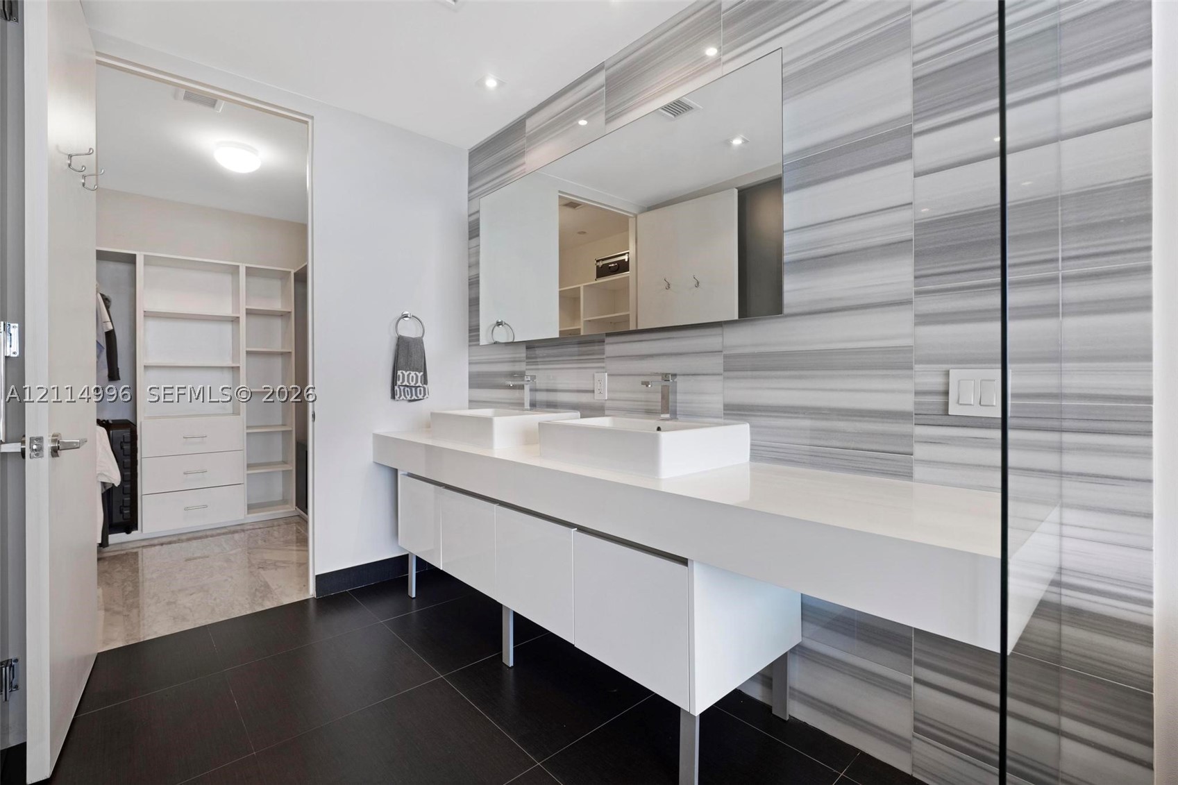image Marquis Residences16