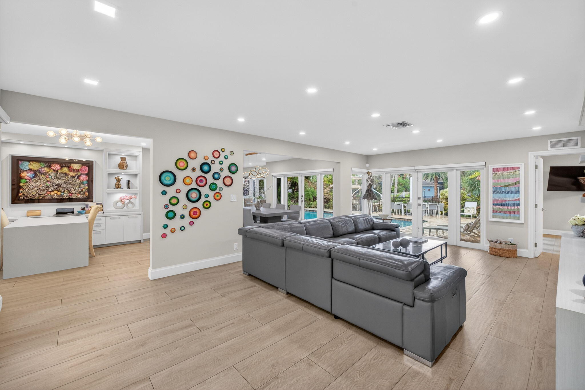 2760 NE 55th Fort Lauderdale, FL 33308