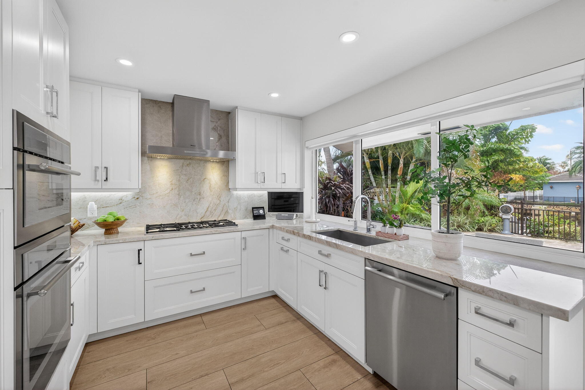 2760 NE 55th Fort Lauderdale, FL 33308