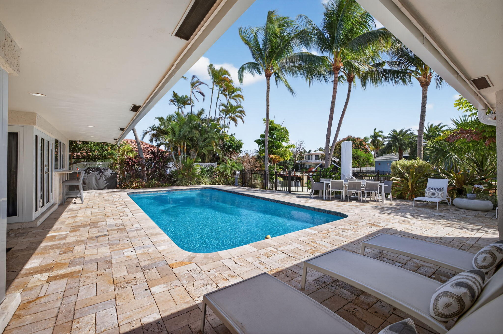 2760 NE 55th Fort Lauderdale, FL 33308