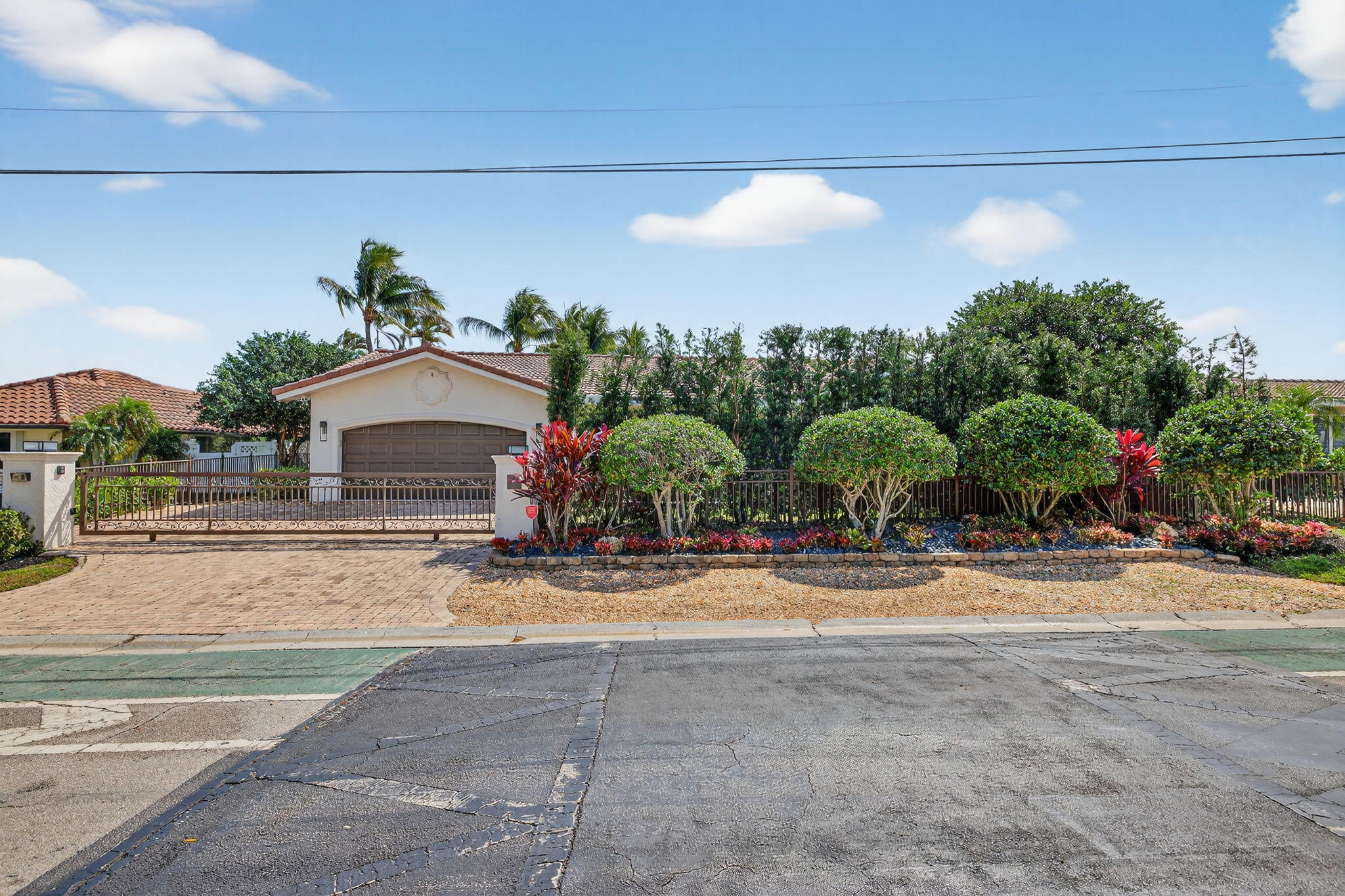 2760 NE 55th Fort Lauderdale, FL 33308