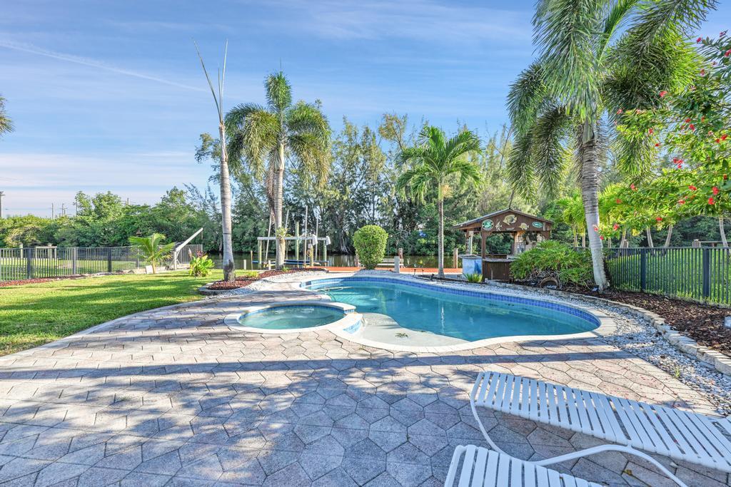 4405 SW 35th Fort Lauderdale, FL 33312