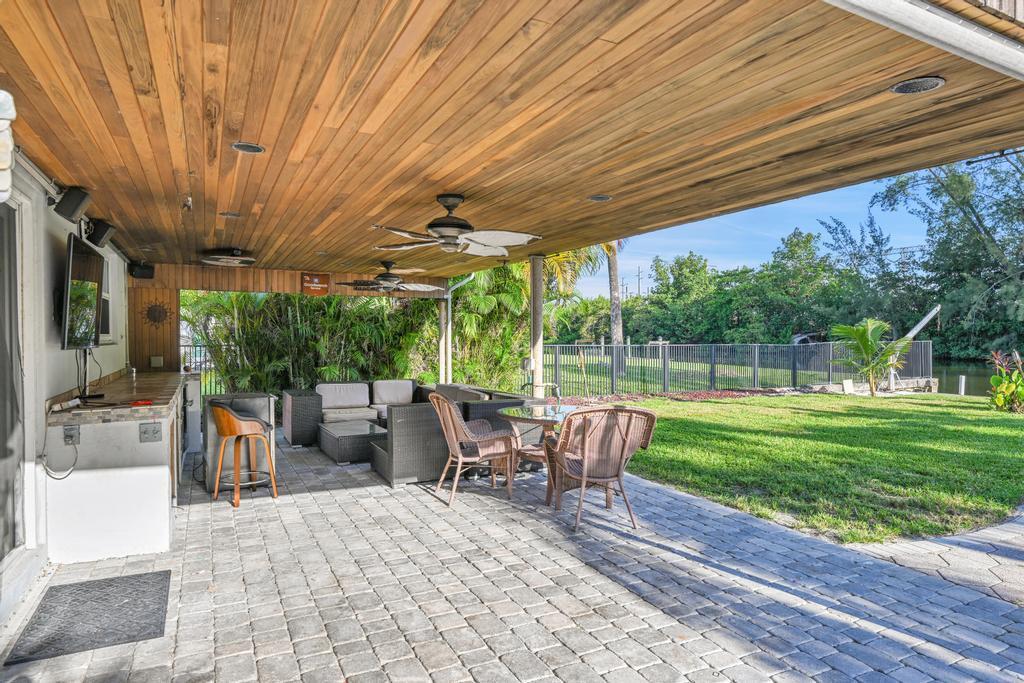 4405 SW 35th Fort Lauderdale, FL 33312