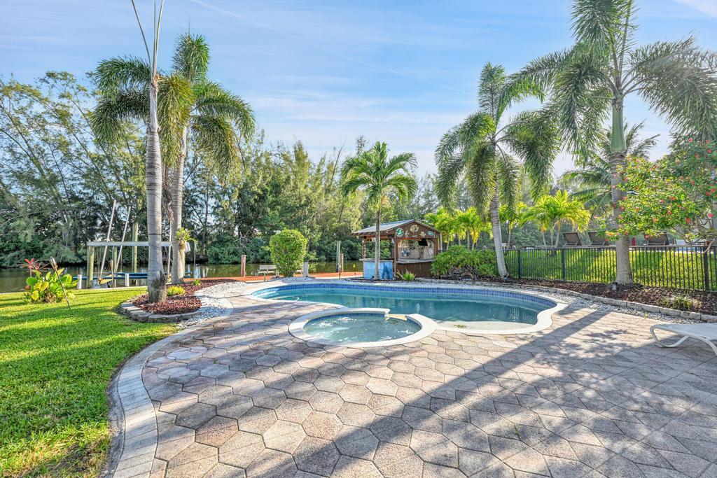 4405 SW 35th Fort Lauderdale, FL 33312