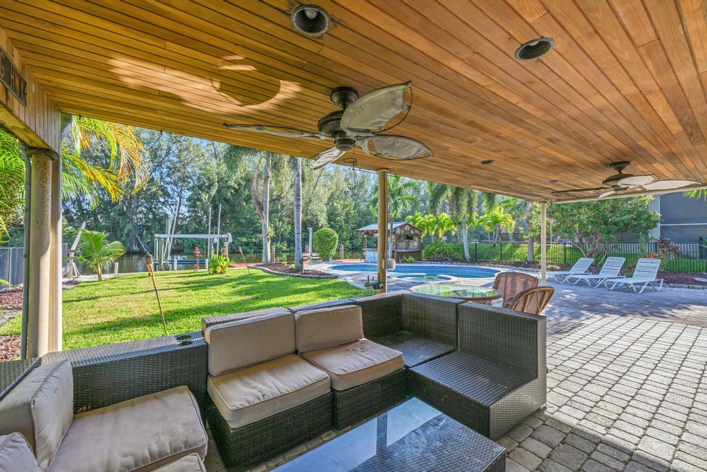 4405 SW 35th Fort Lauderdale, FL 33312