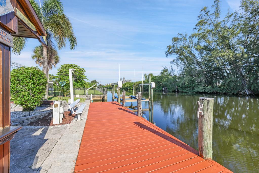 4405 SW 35th Fort Lauderdale, FL 33312