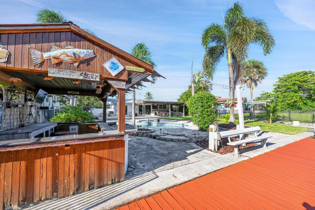 4405 SW 35th Fort Lauderdale, FL 33312