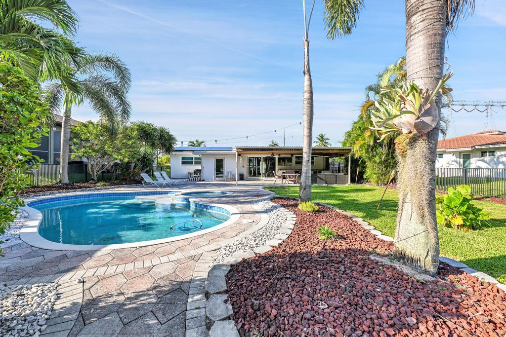 4405 SW 35th Fort Lauderdale, FL 33312