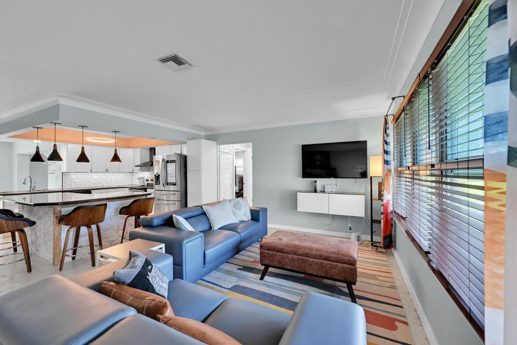 4405 SW 35th Fort Lauderdale, FL 33312