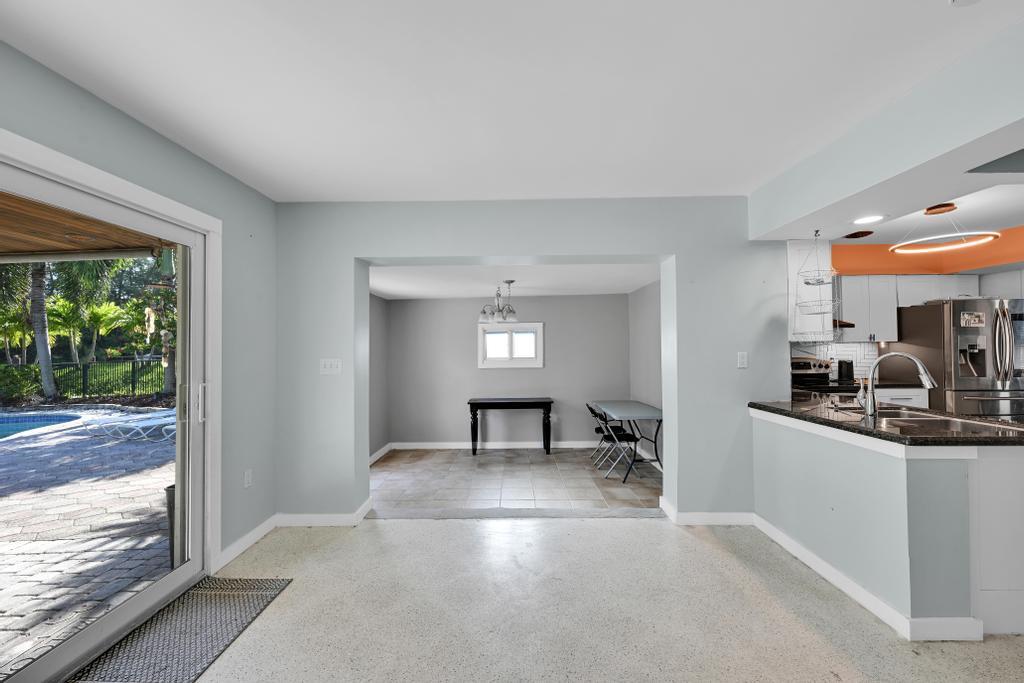 4405 SW 35th Fort Lauderdale, FL 33312