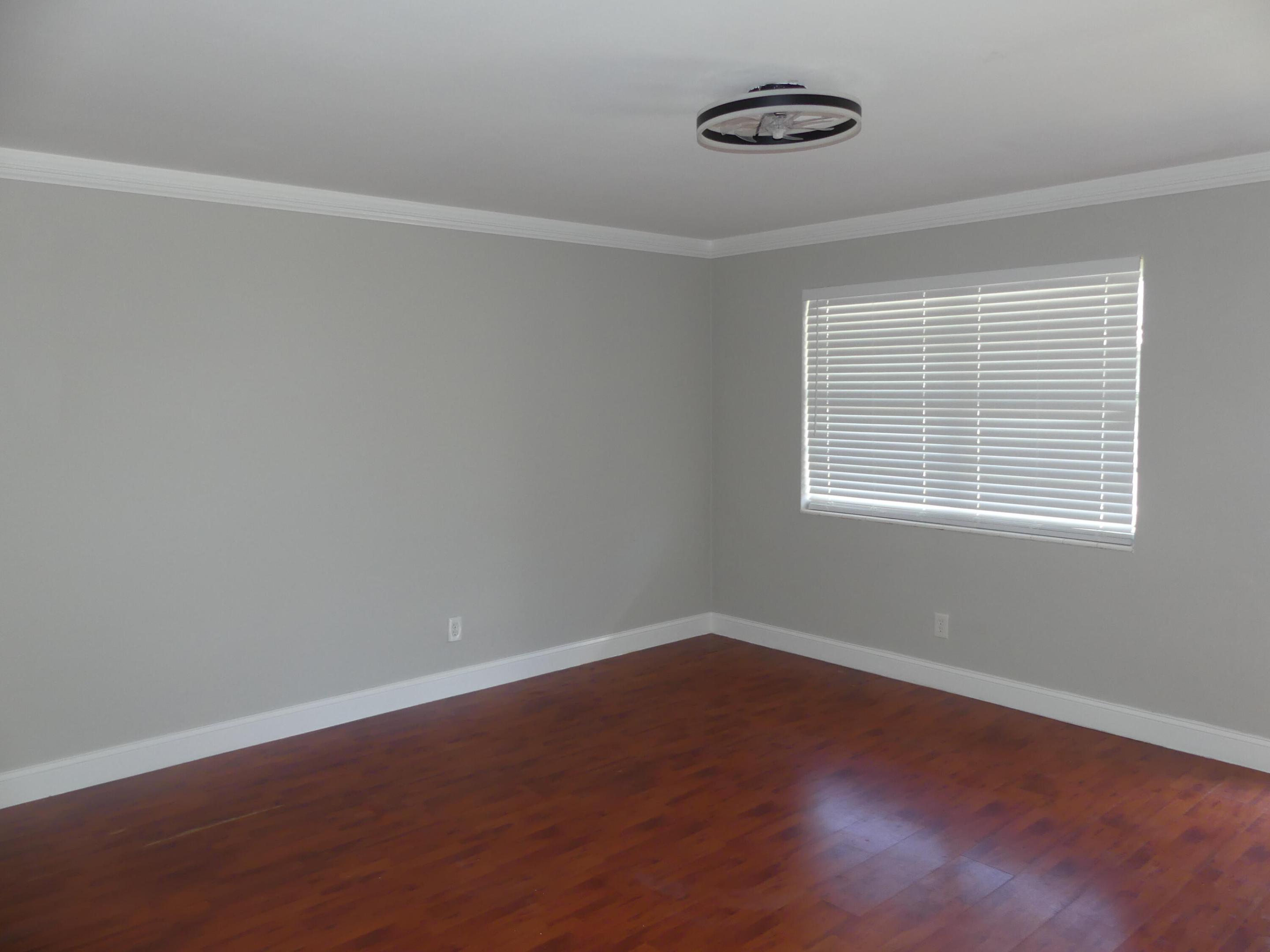 2247 Taylor #1-8 Hollywood, FL 33020