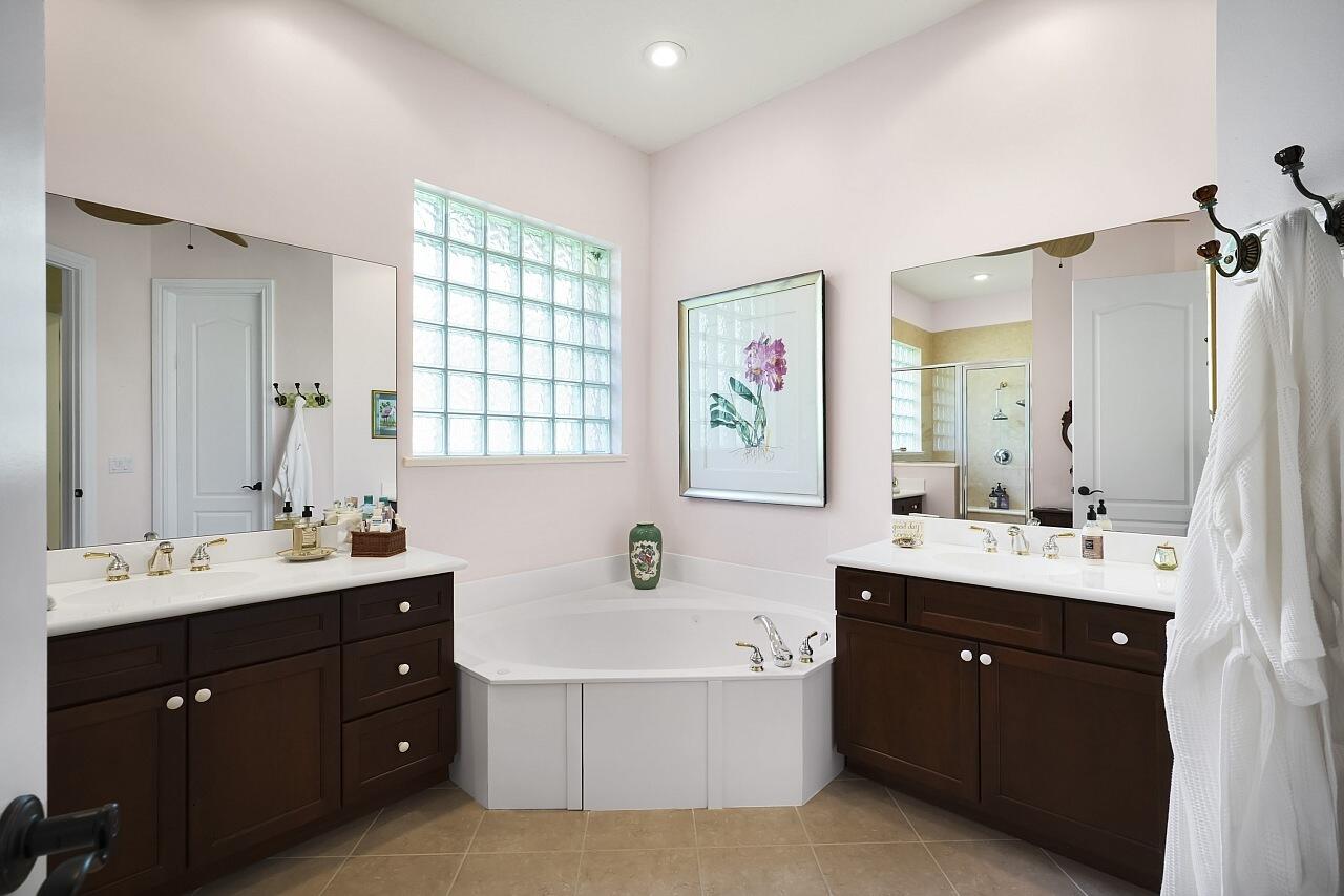 9078 Castle Harbour Vero Beach, FL 32963