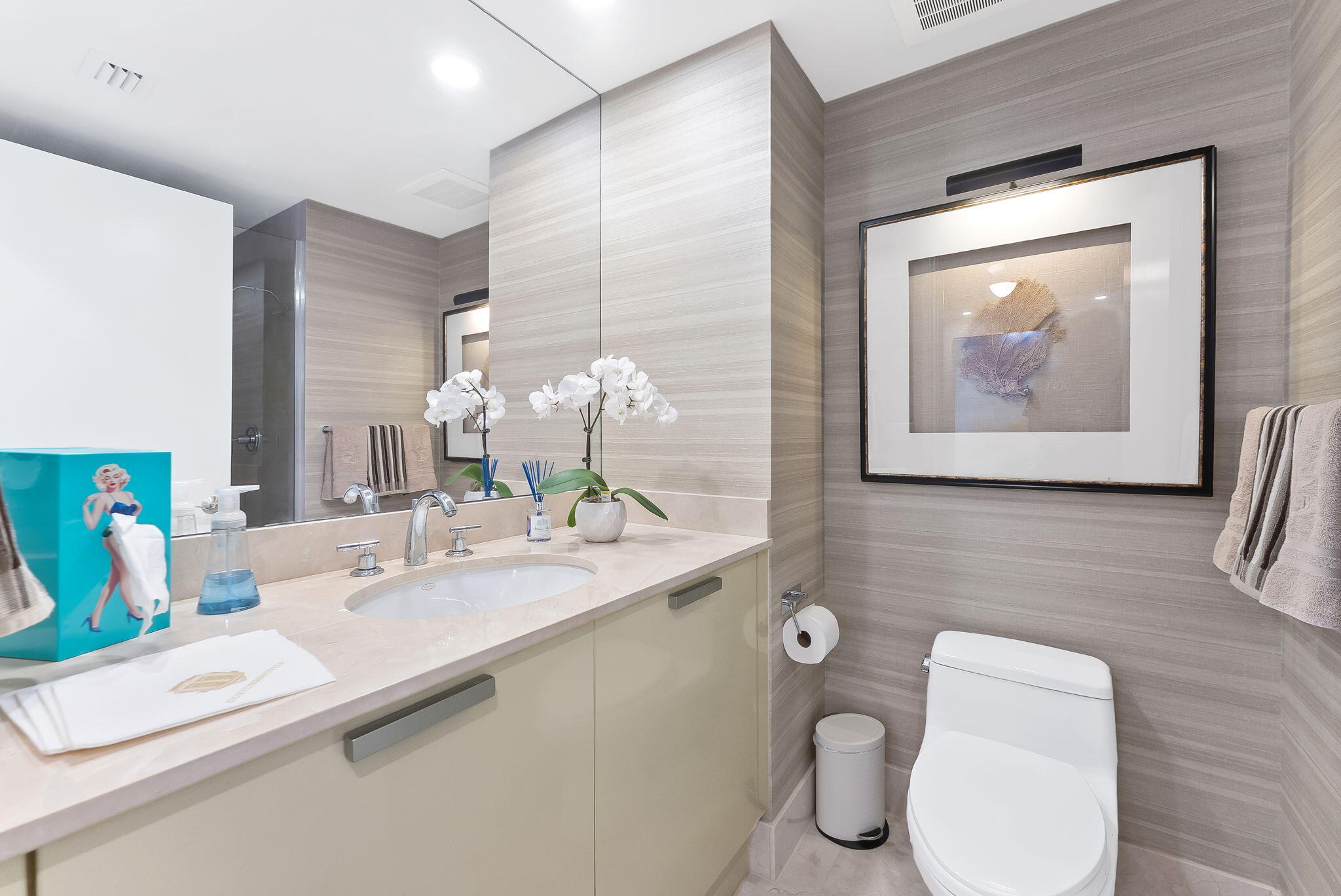 715 Bayshore #606 Fort Lauderdale, FL 33304