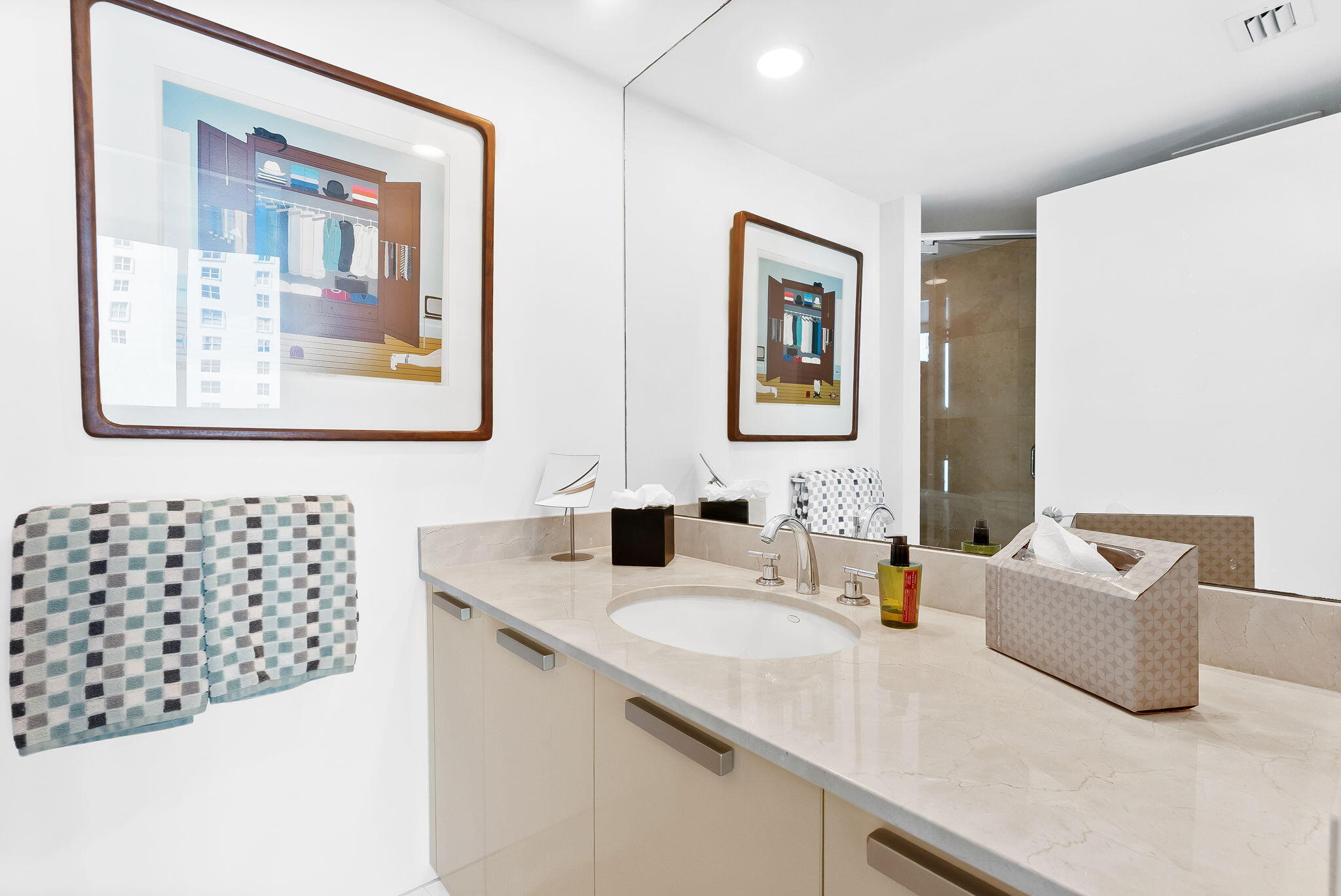 715 Bayshore #606 Fort Lauderdale, FL 33304