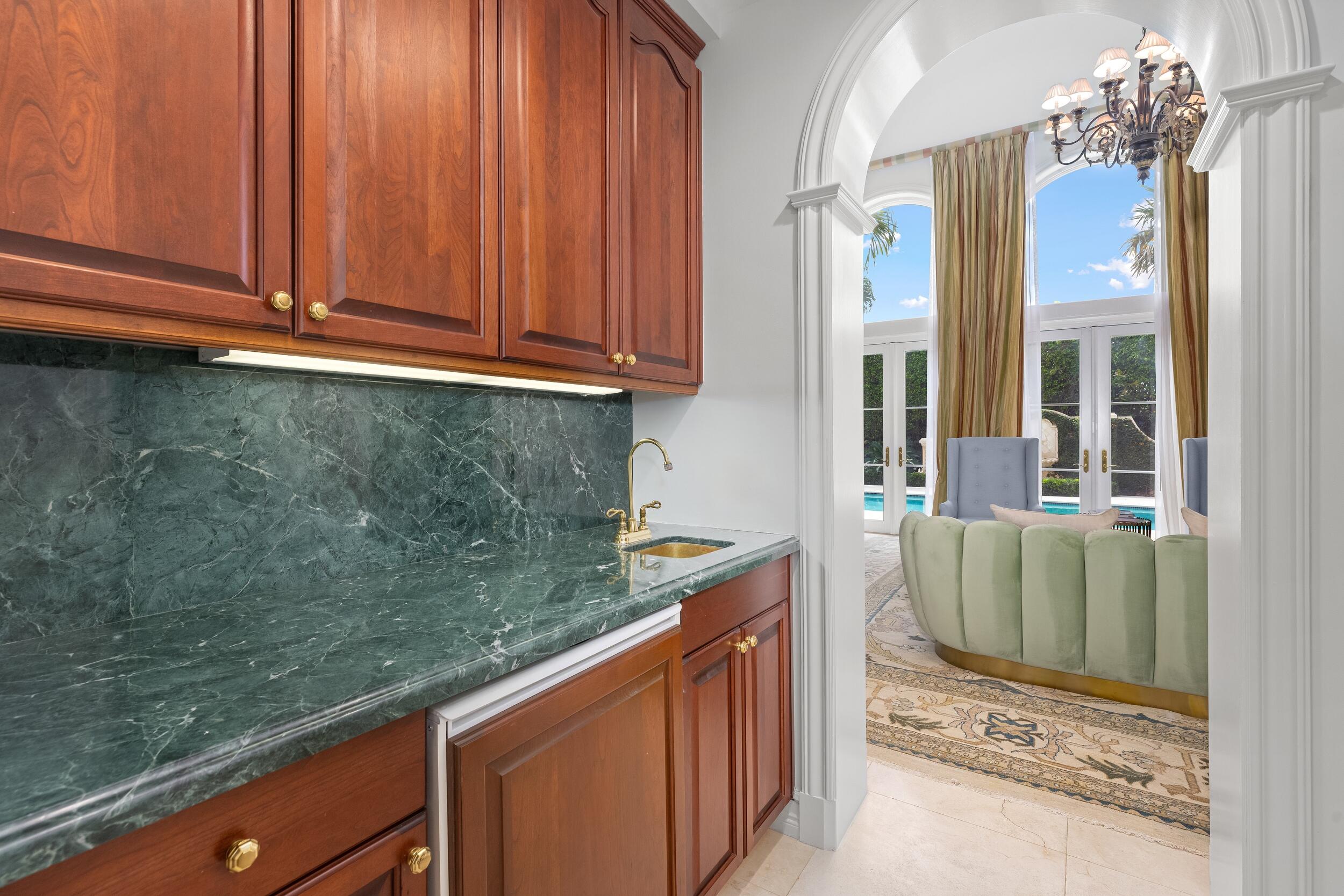 1460 N Ocean Palm Beach, FL 33480