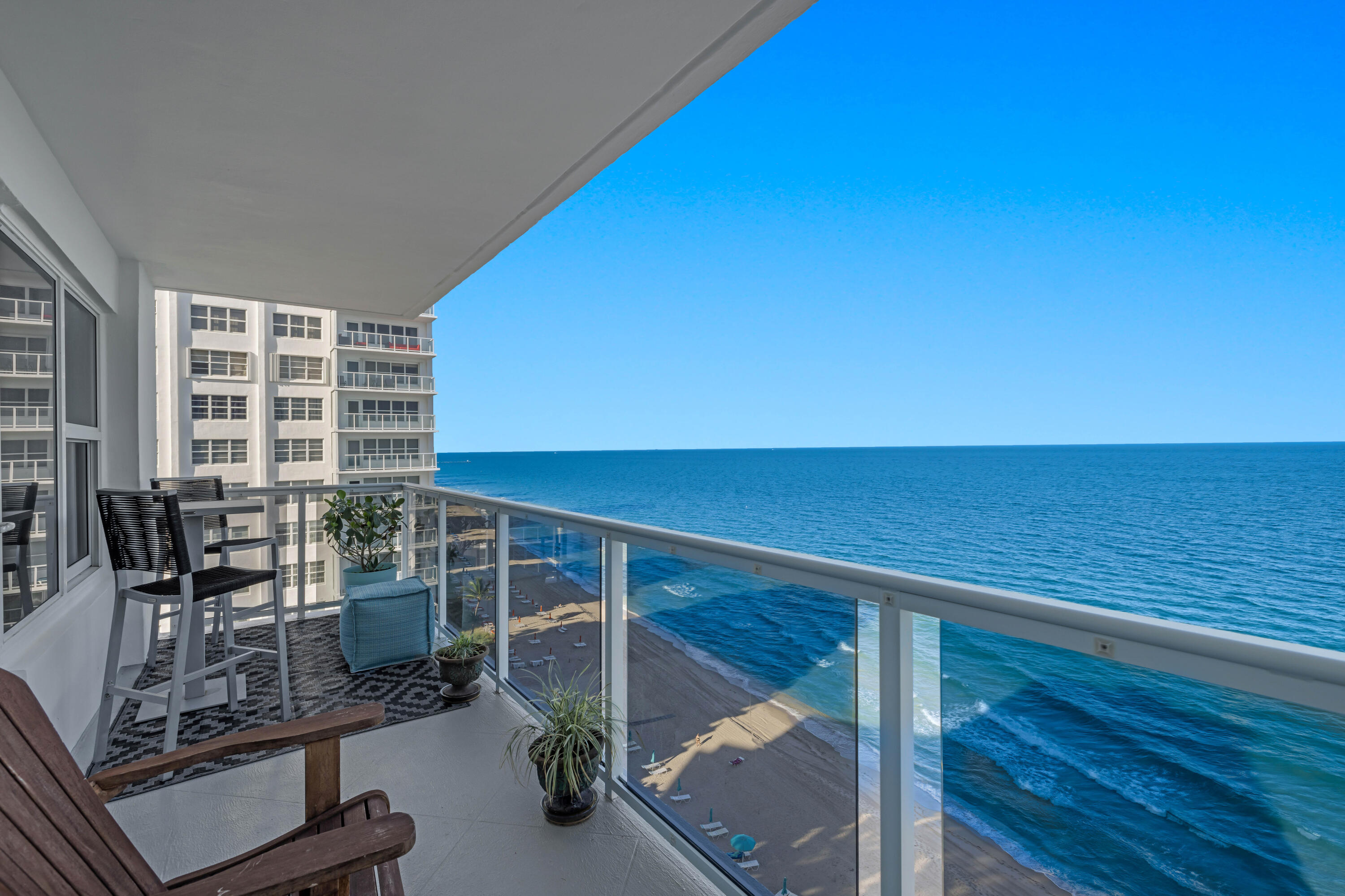 3700 Galt Ocean #1205