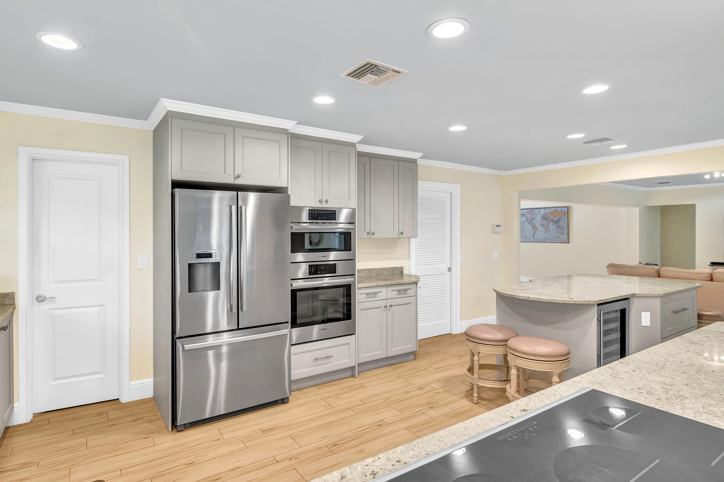 500 Gardenia Vero Beach, FL 32963