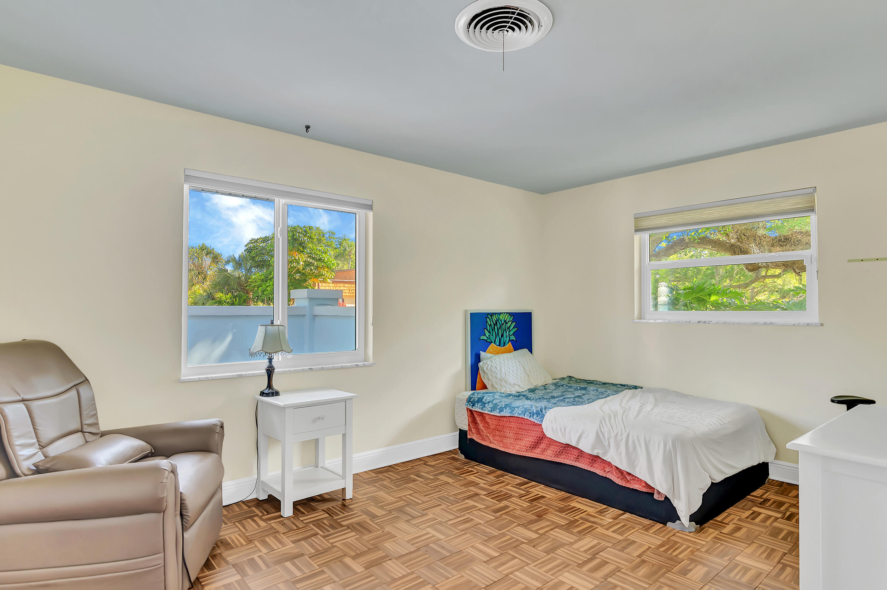 500 Gardenia Vero Beach, FL 32963