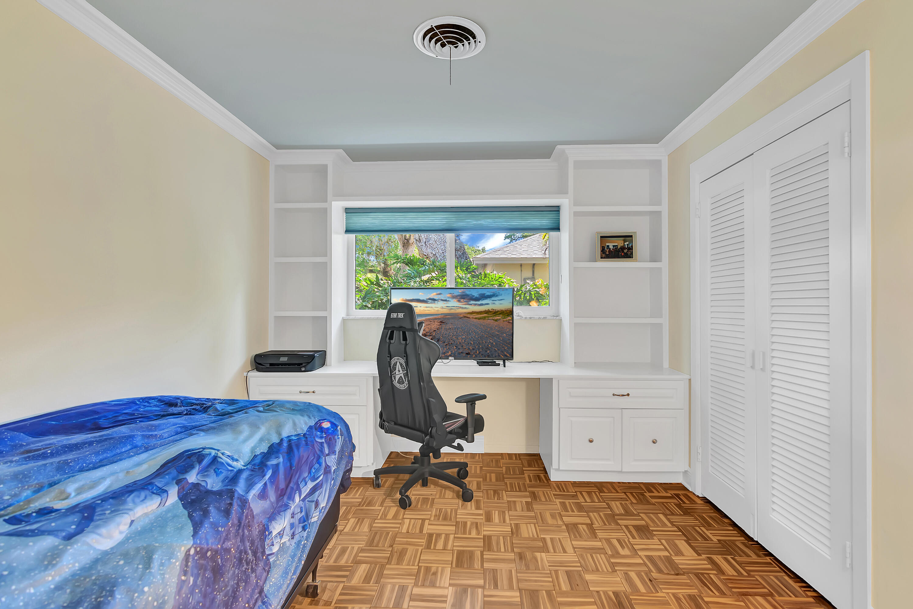 500 Gardenia Vero Beach, FL 32963