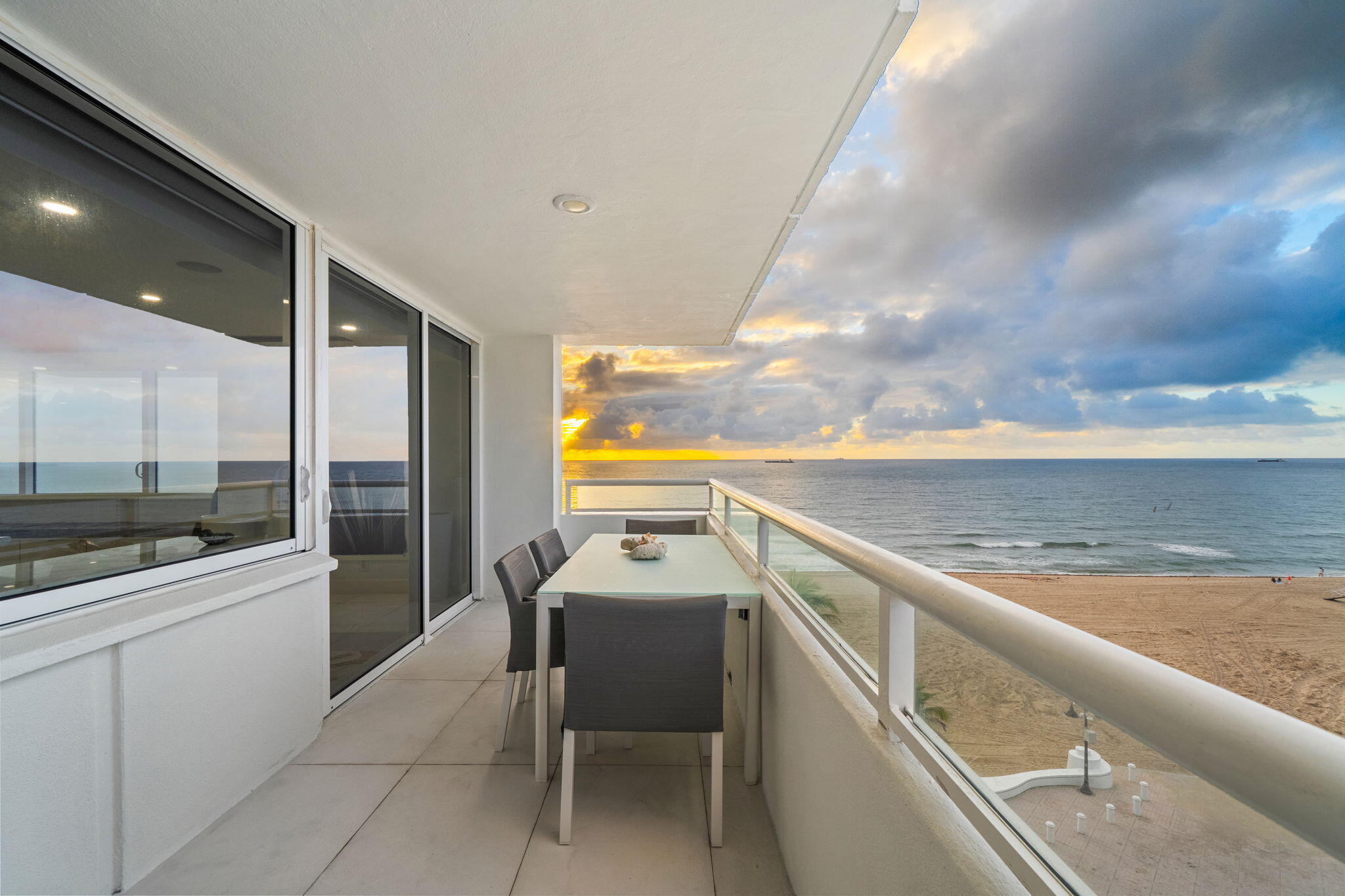 545 S Fort Lauderdale Bch #701-702 Fort Lauderdale, FL 33316