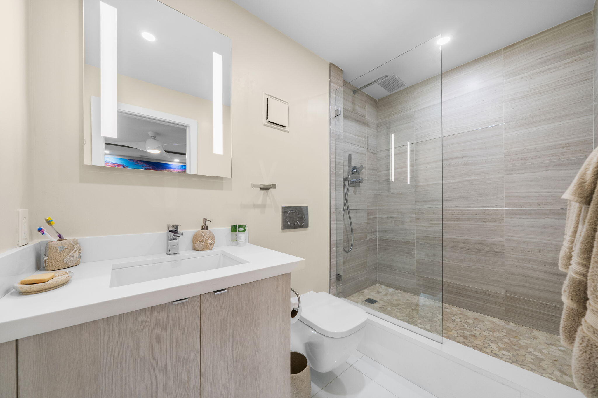 545 S Fort Lauderdale Bch #701-702 Fort Lauderdale, FL 33316