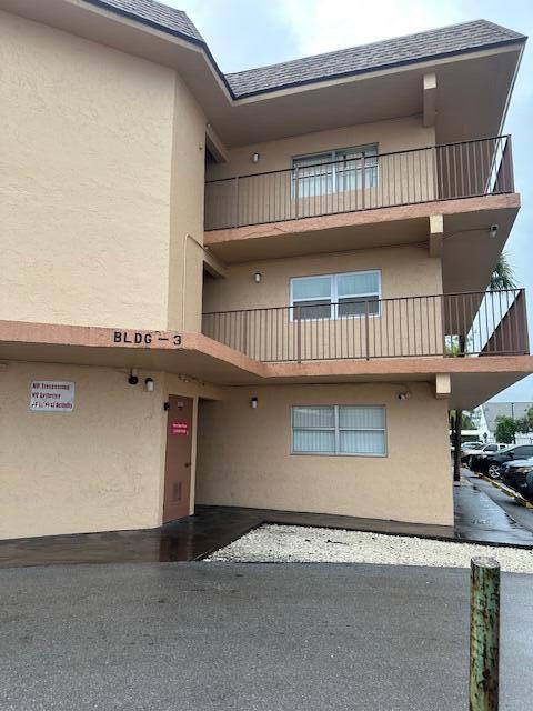 4141 NW 26th #322