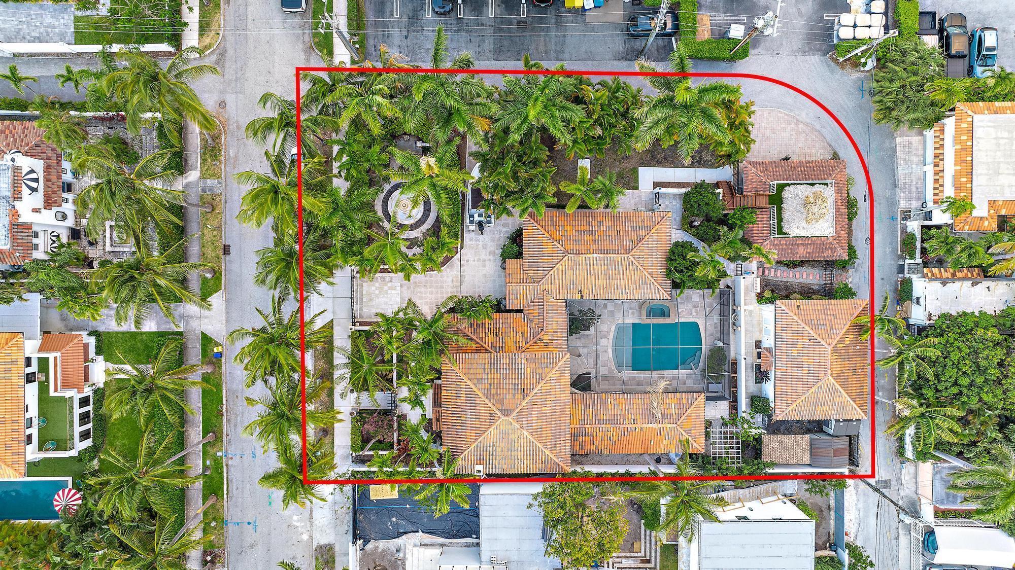228 9th West Palm Beach, FL 33401