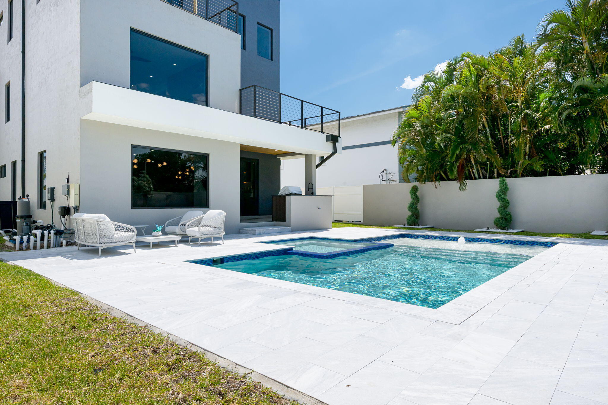 3225 Canal Pompano Beach, FL 33062