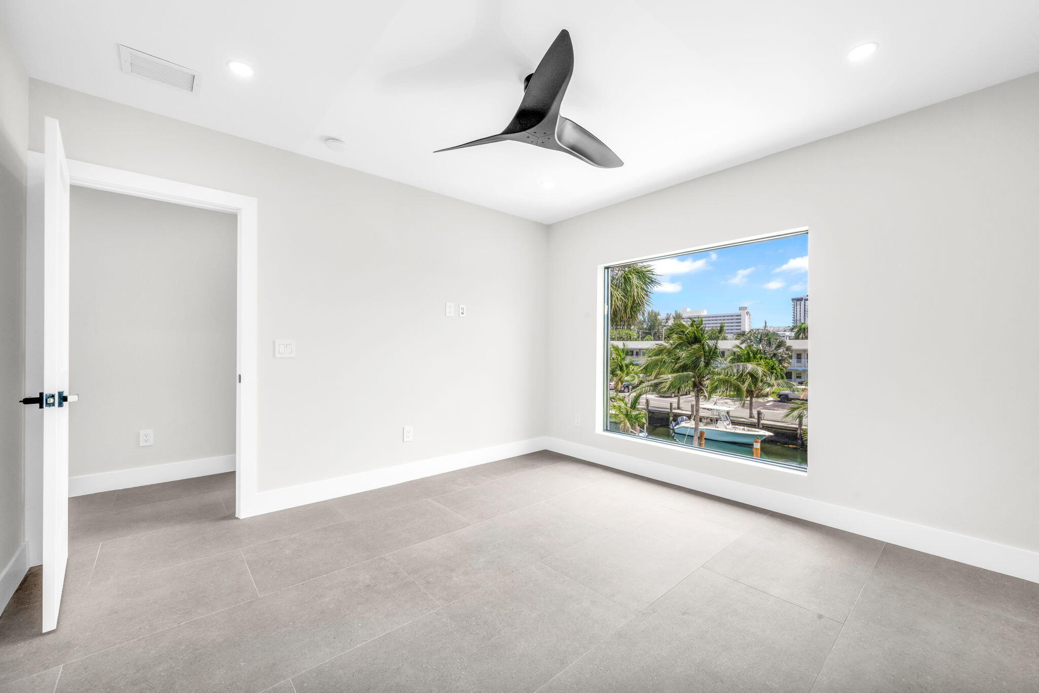 3225 Canal Pompano Beach, FL 33062