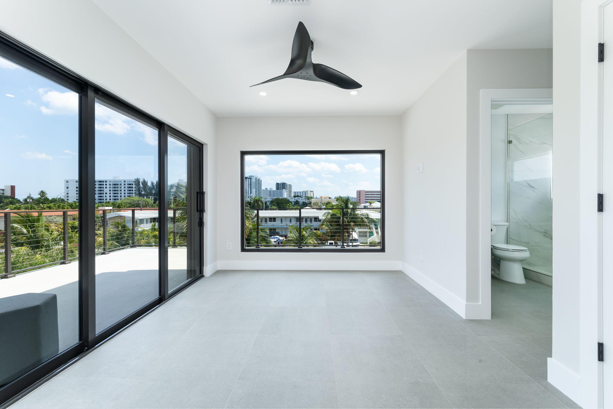 3225 Canal Pompano Beach, FL 33062