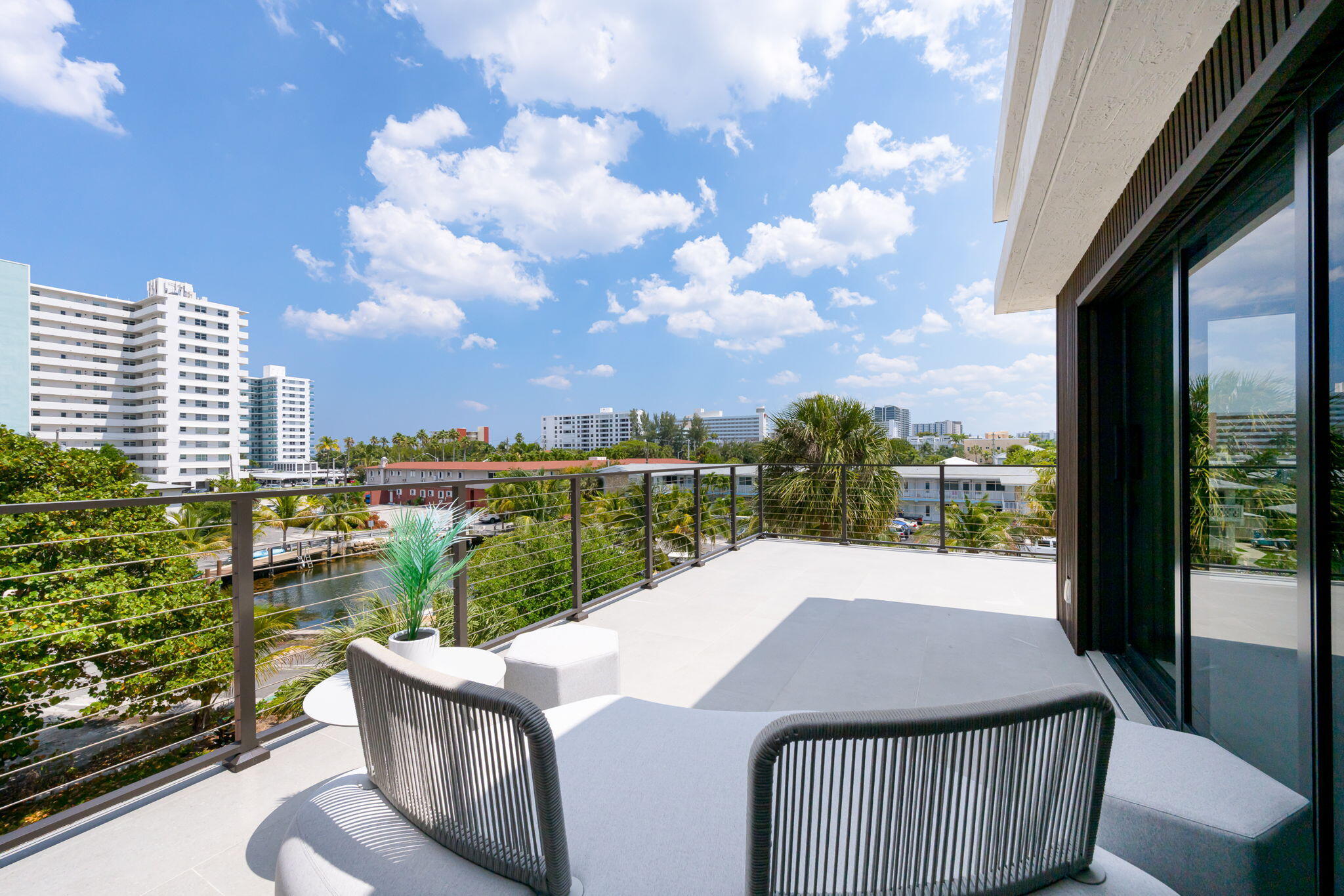 3225 Canal Pompano Beach, FL 33062