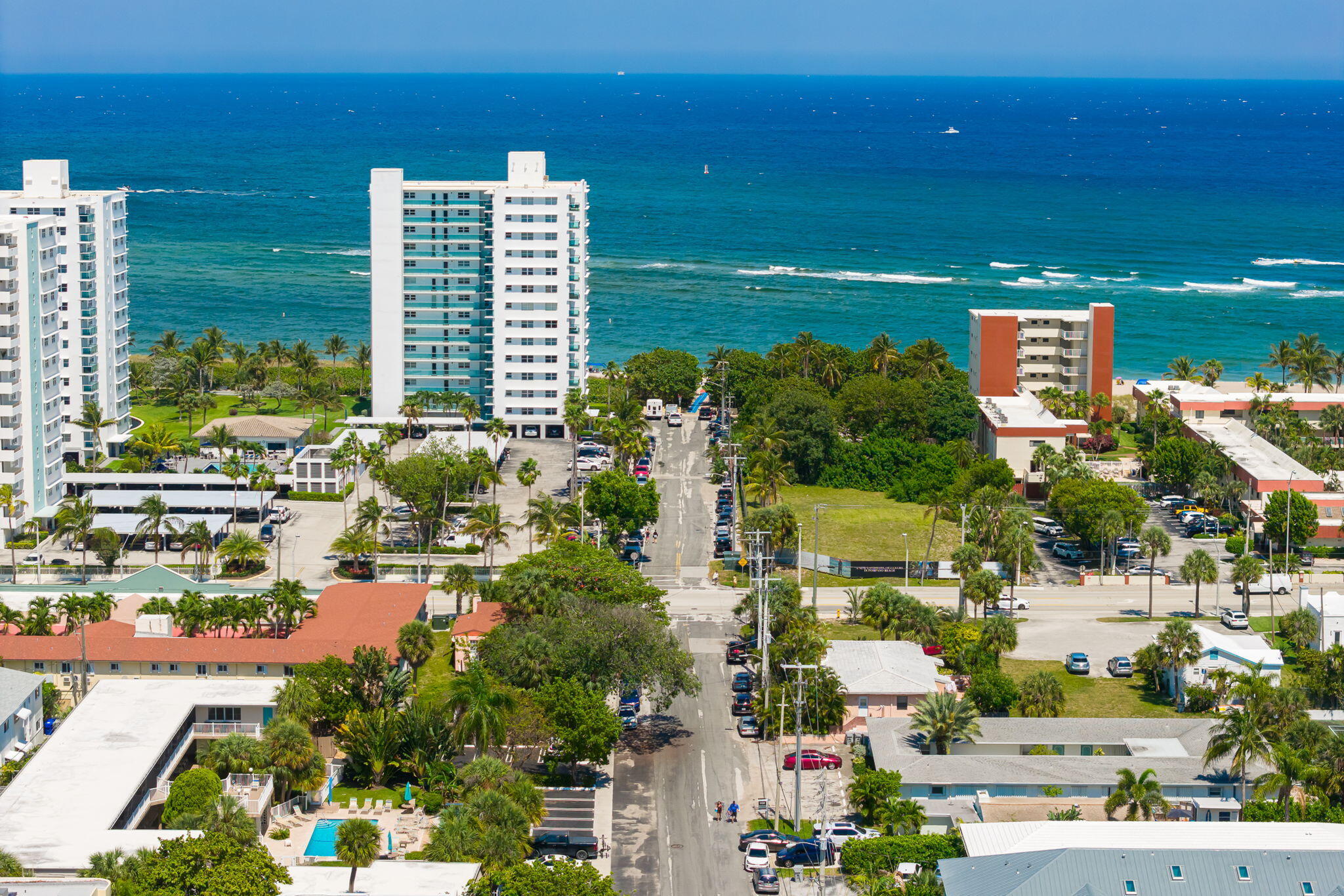 3225 Canal Pompano Beach, FL 33062