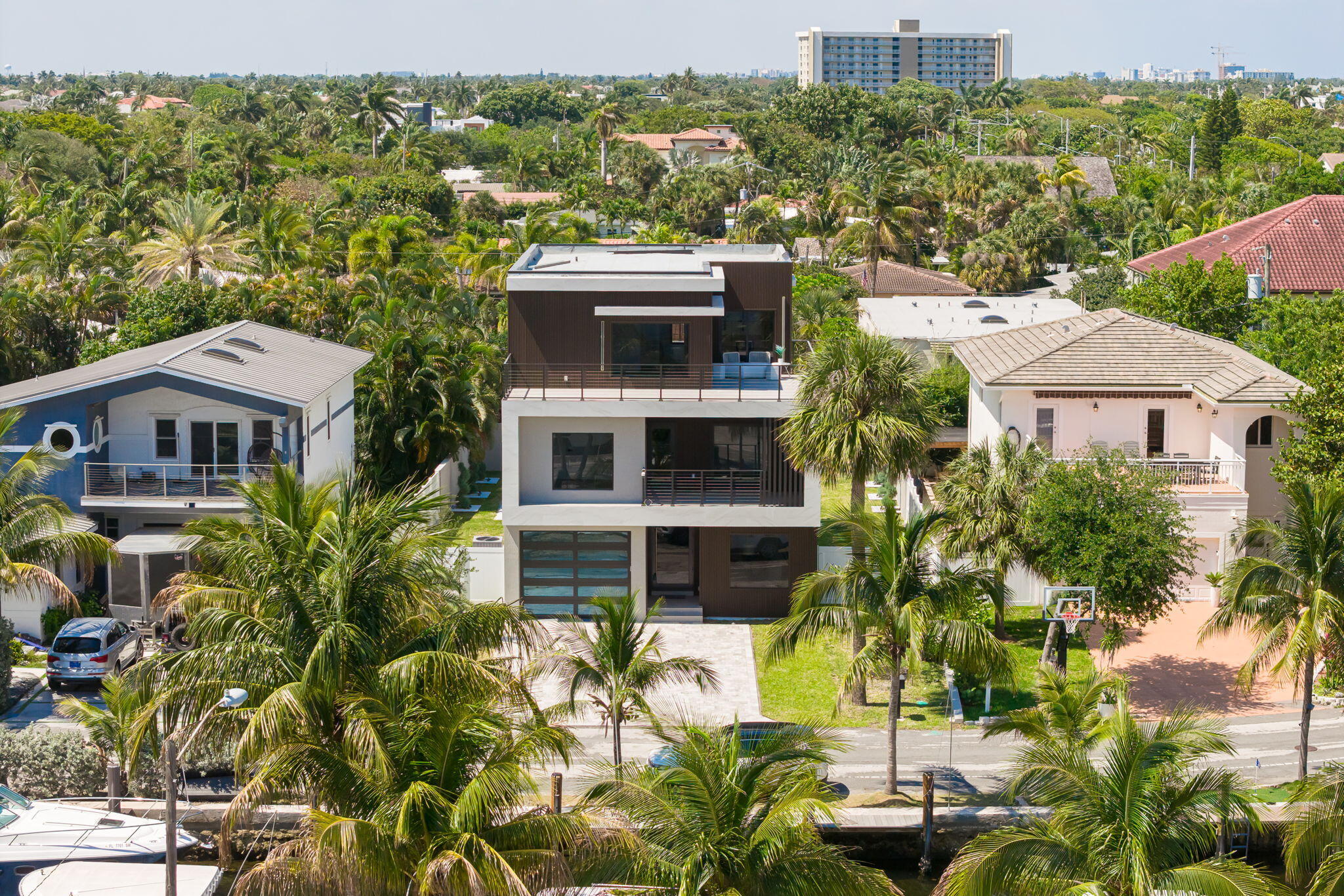 3225 Canal Pompano Beach, FL 33062