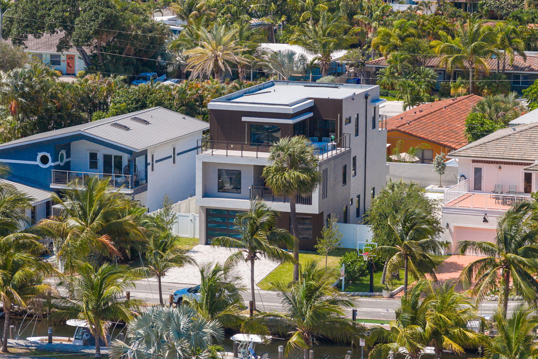 3225 Canal Pompano Beach, FL 33062