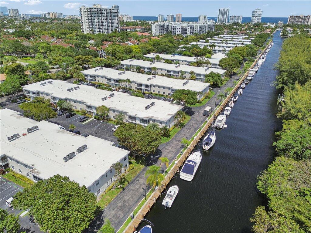 6379 Bay Clb #2