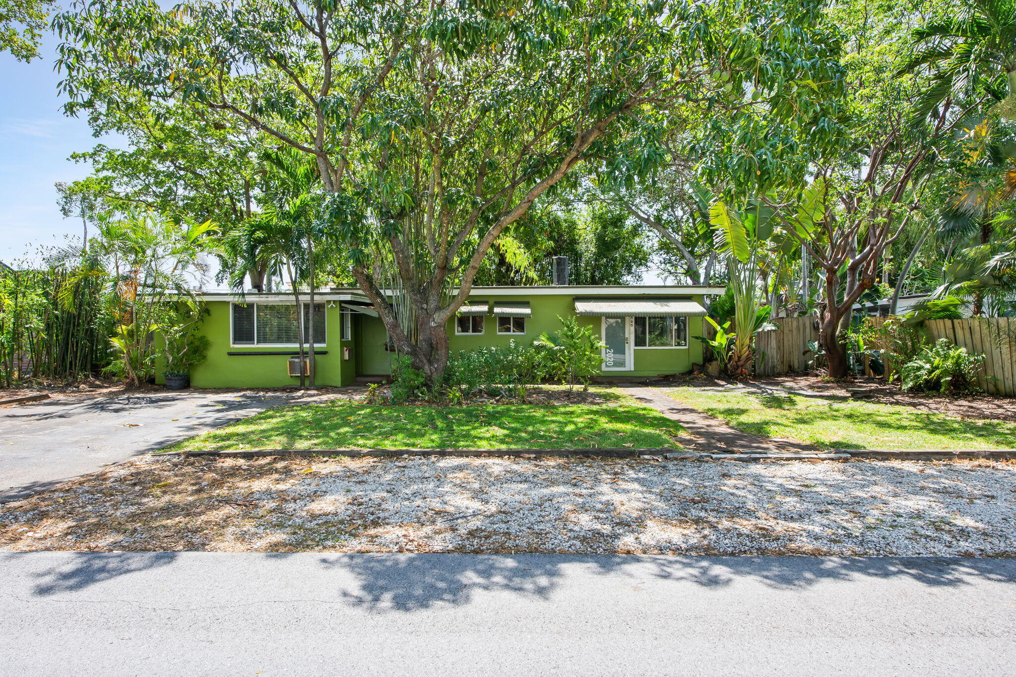 2020 NE 4th Ave #2 Wilton Manors, FL 33305