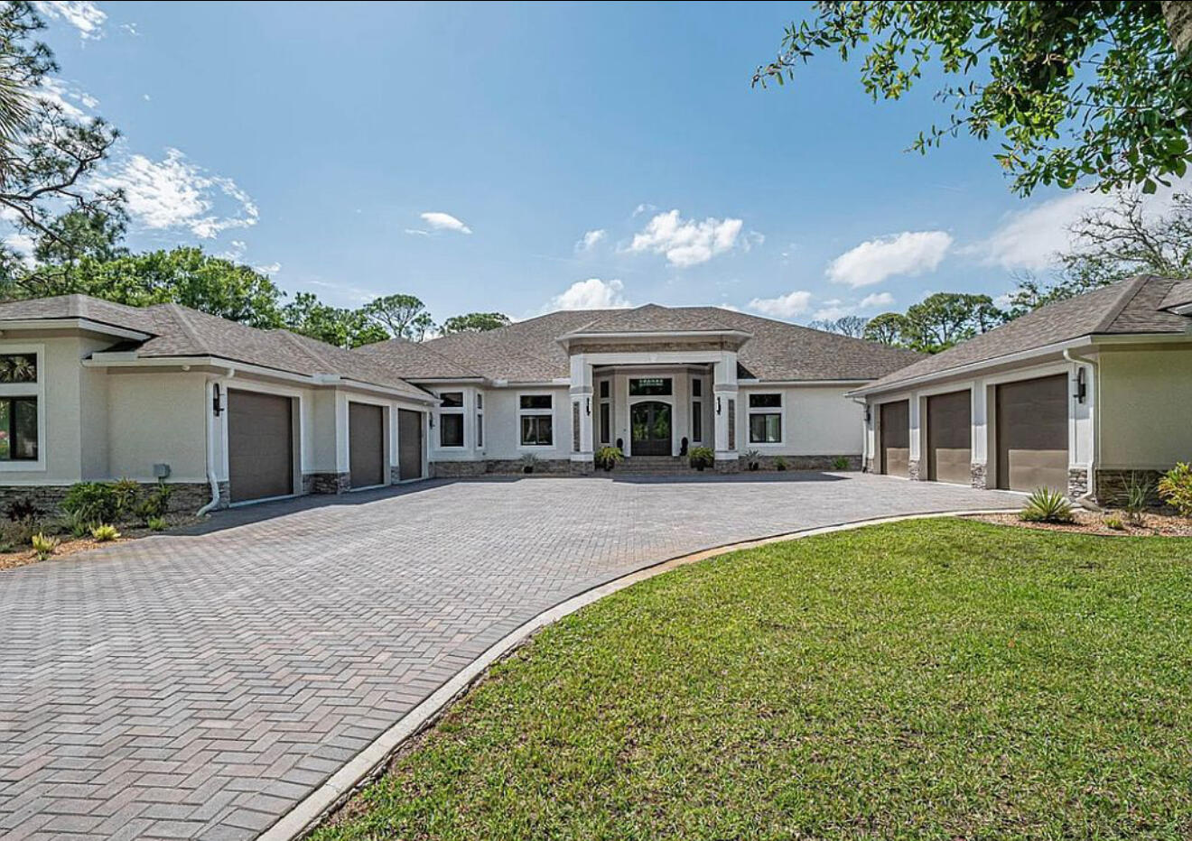 145 24th Vero Beach, FL 32962