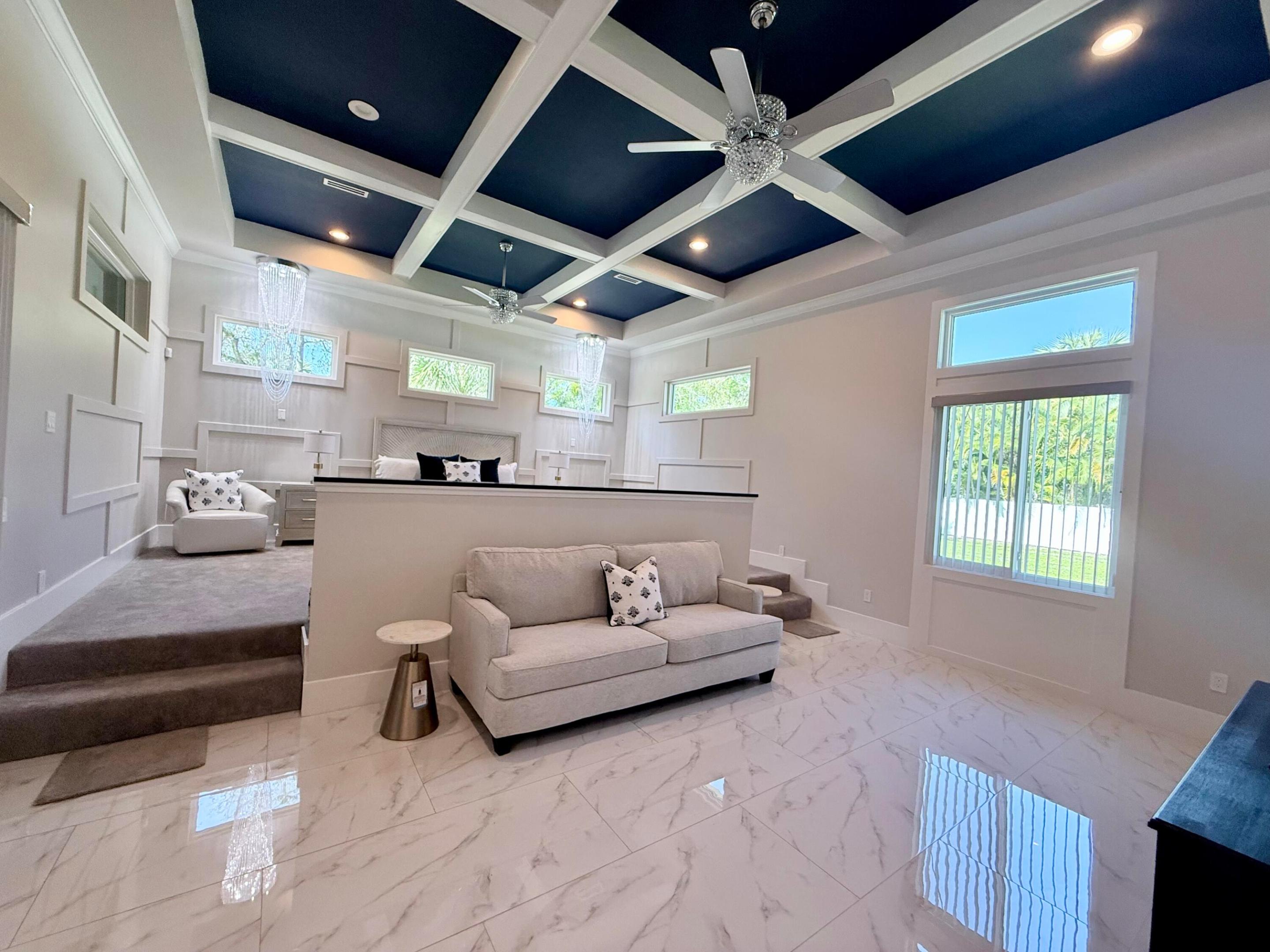 145 24th Vero Beach, FL 32962