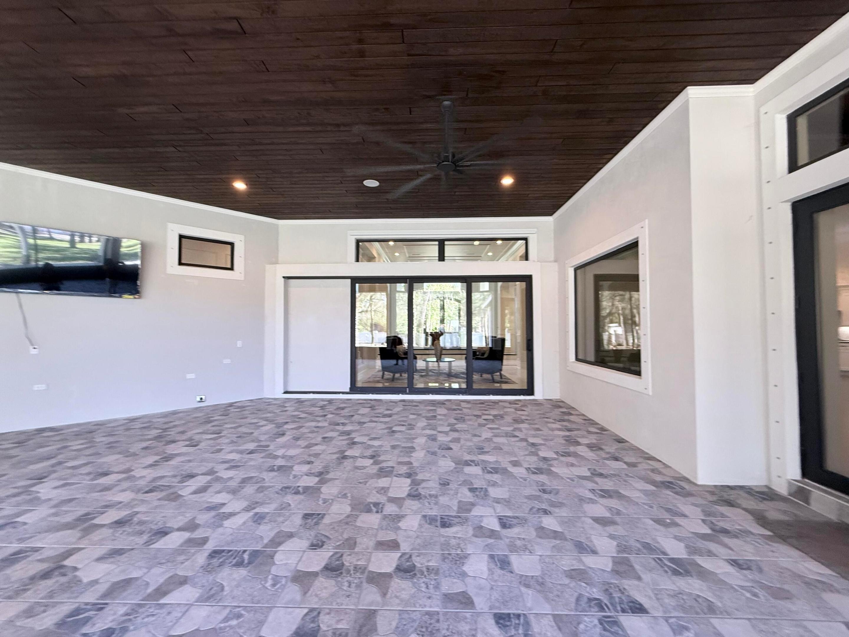 145 24th Vero Beach, FL 32962