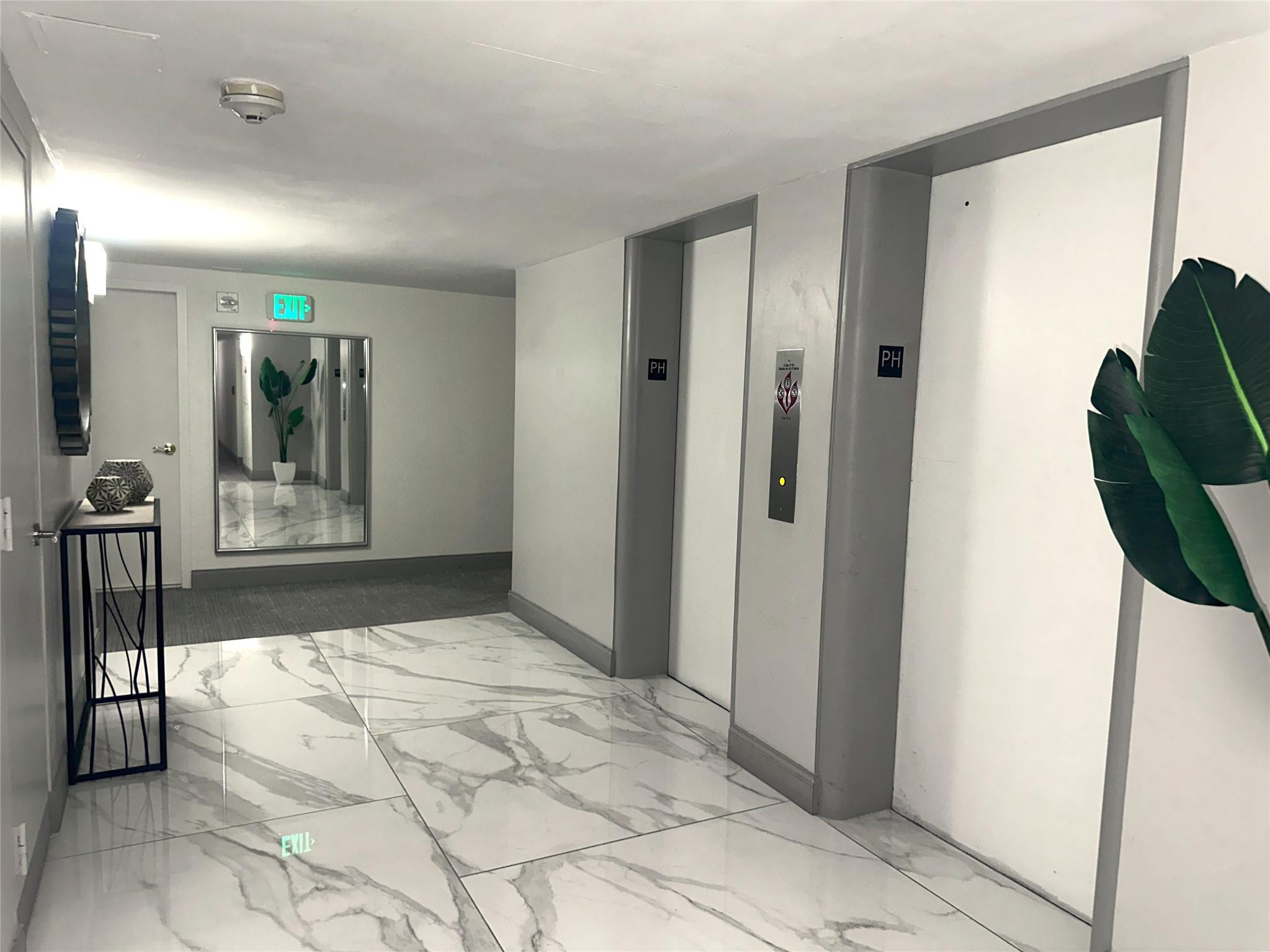 5100 Dupont #11n Fort Lauderdale, FL 33308